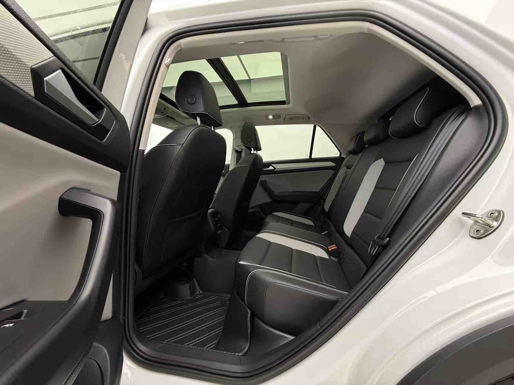 T-Roc 2023 #11 T-Roc 2023 car image #11