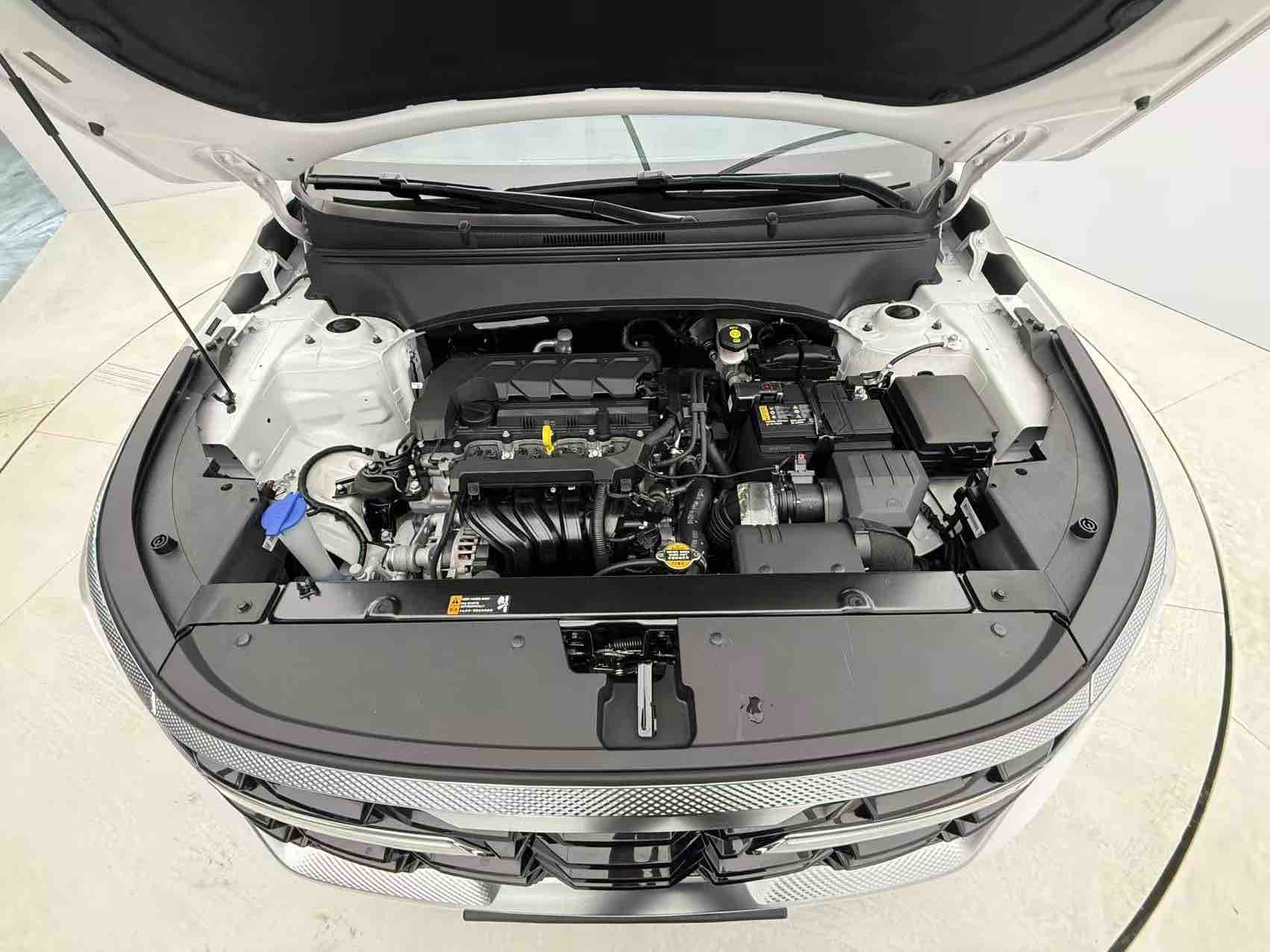 Kia Seltos 2023 imagen de coche #11