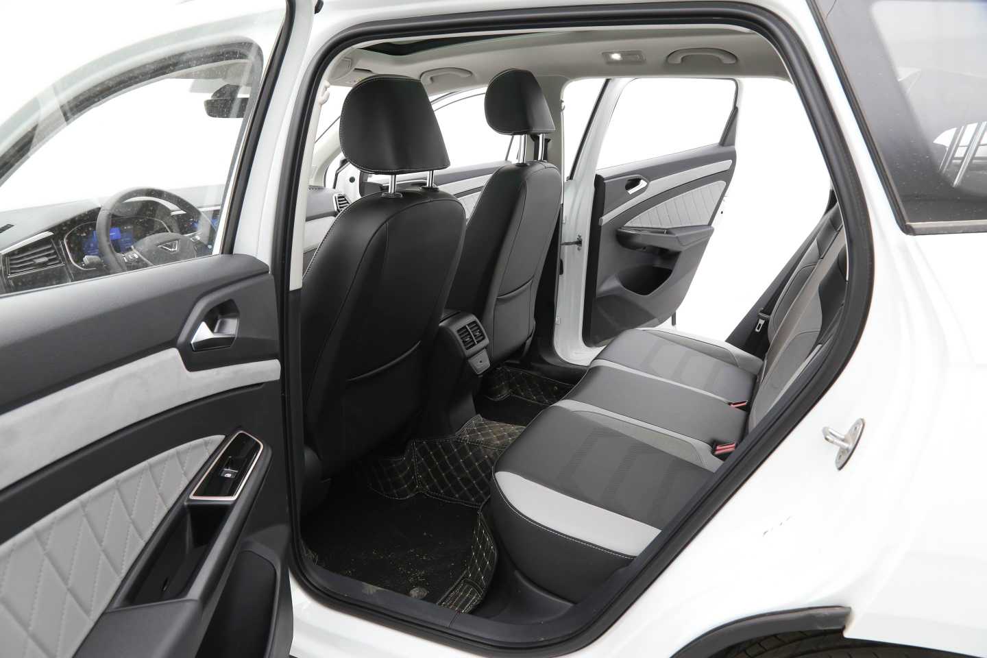 Jetta VS5 2022 #11 Jetta VS5 2022 car image #11