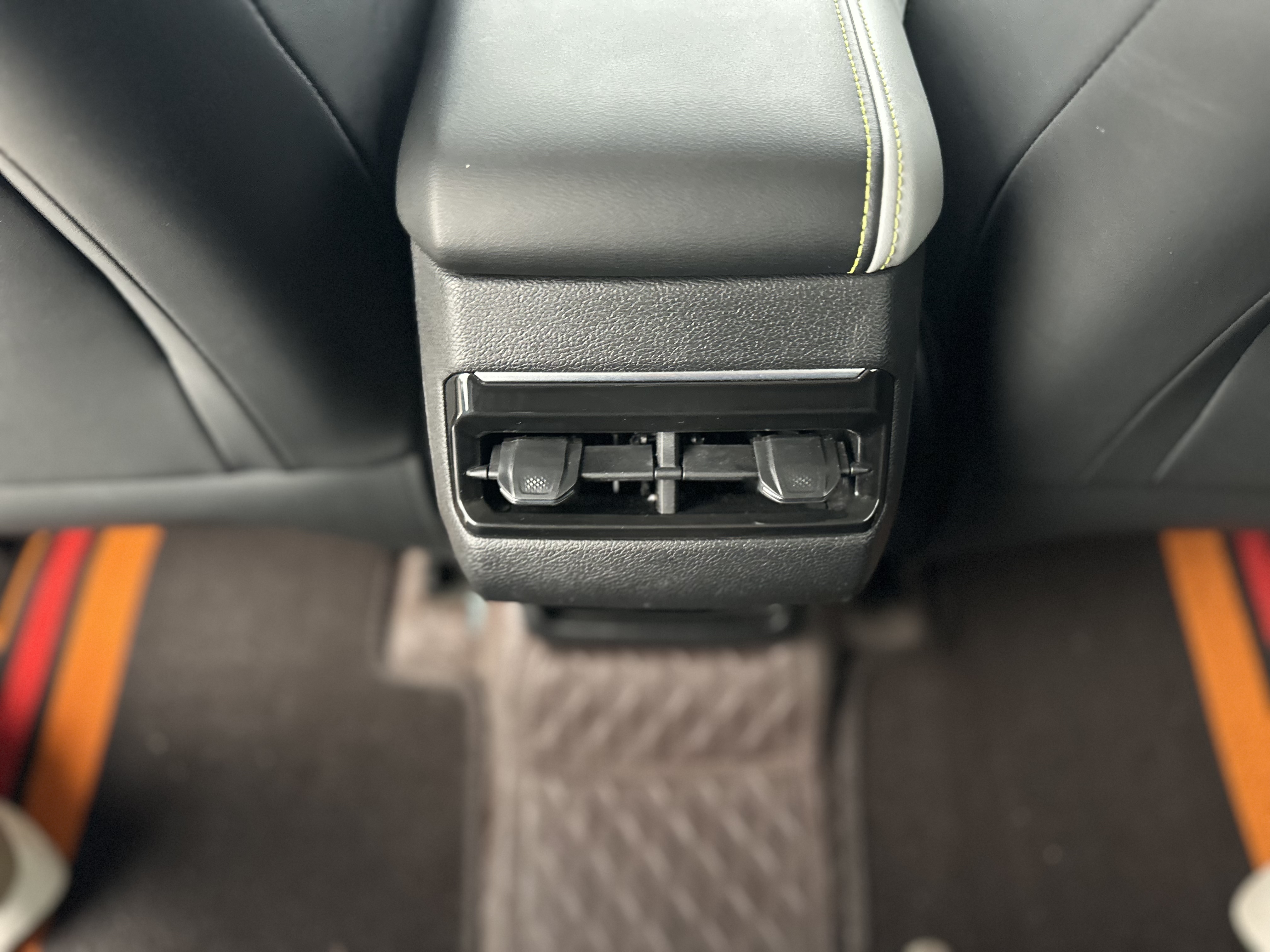 GEELY Coolray 2024 #11 GEELY Coolray 2024 car image #11