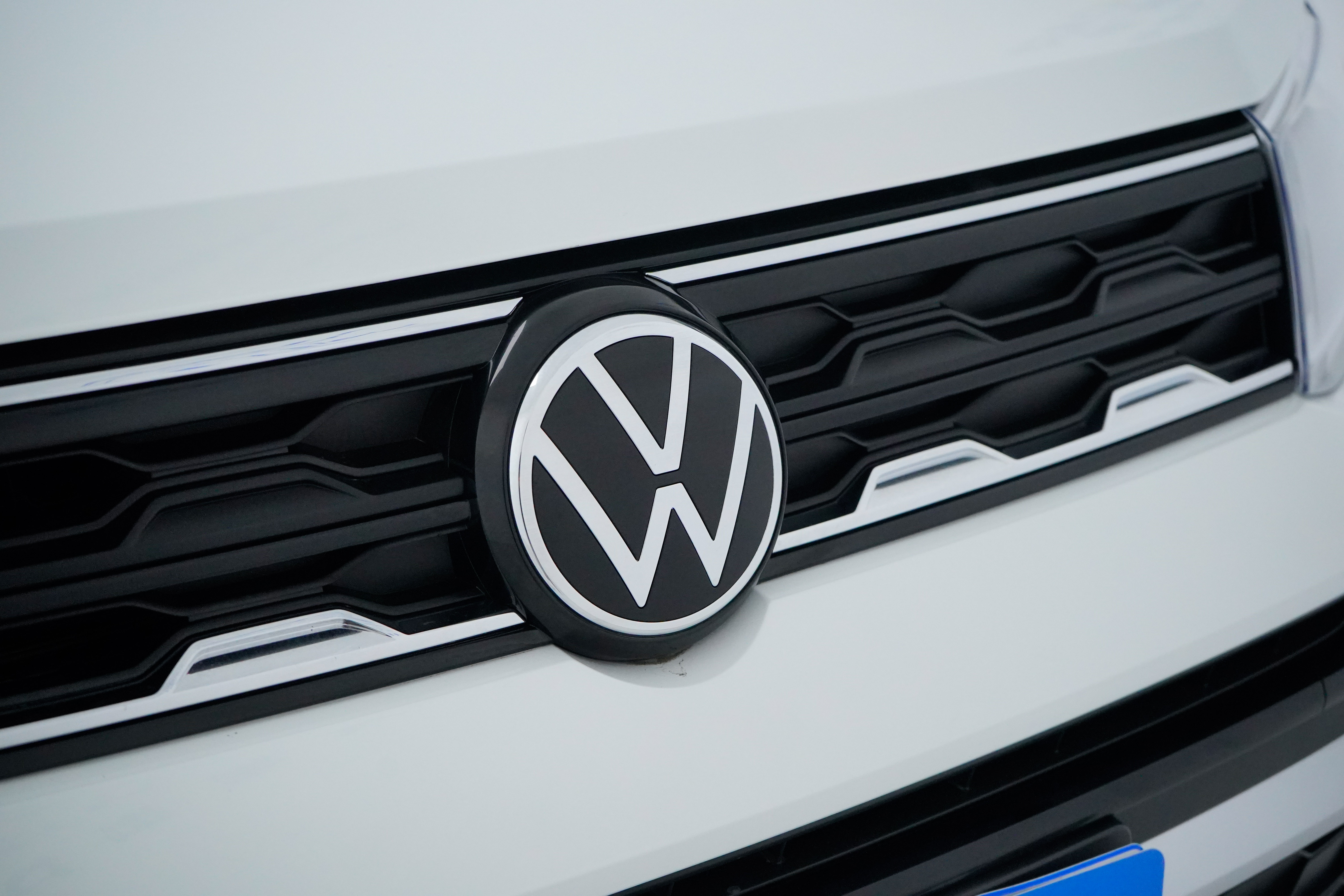 Volkswagen T-Cross 2023 #11 Volkswagen T-Cross 2023 car image #11