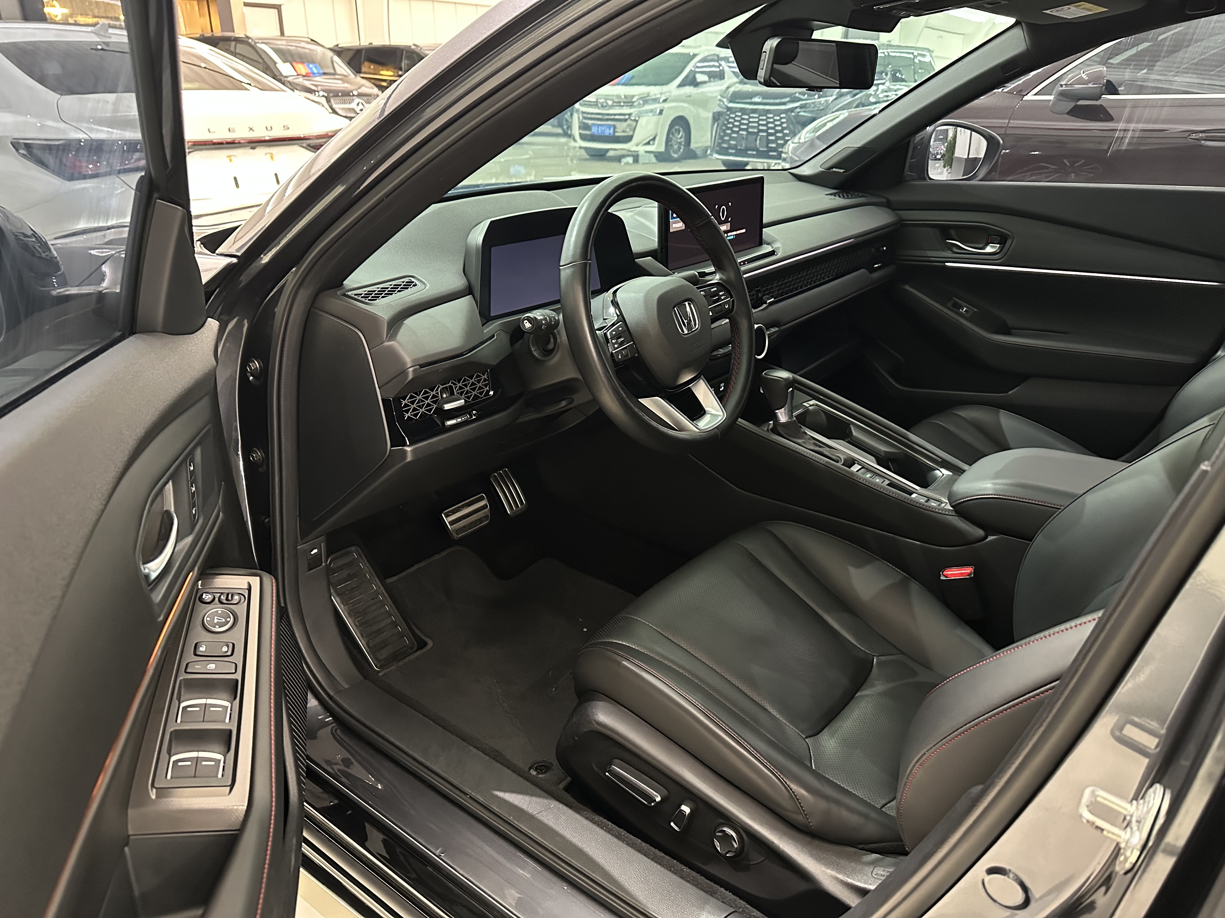 Honda Accord 2023 car image #11