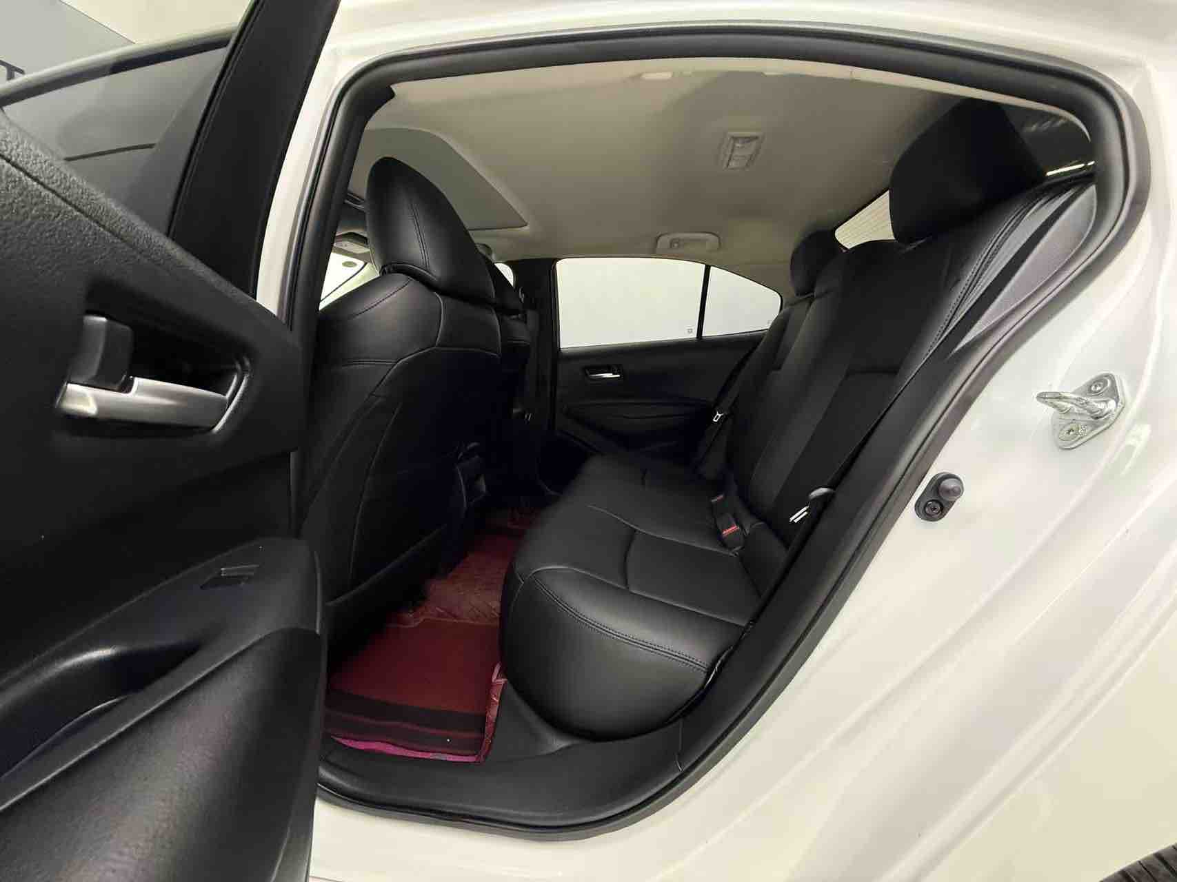 Toyota Corolla 2023 car image #11