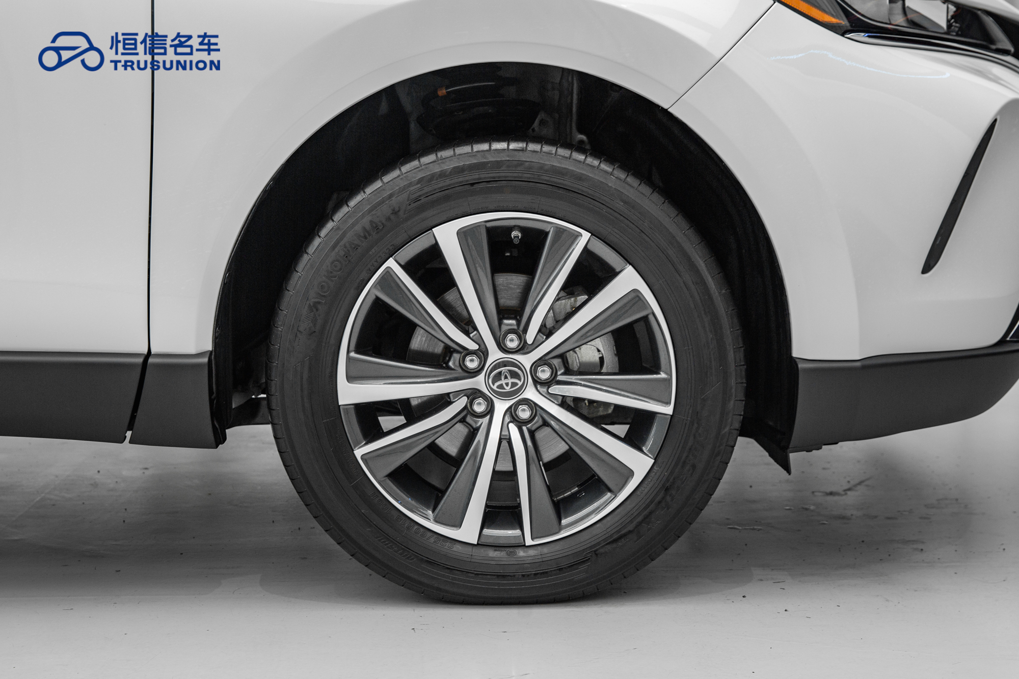 Toyota Harrier 2024 immagine di auto #11