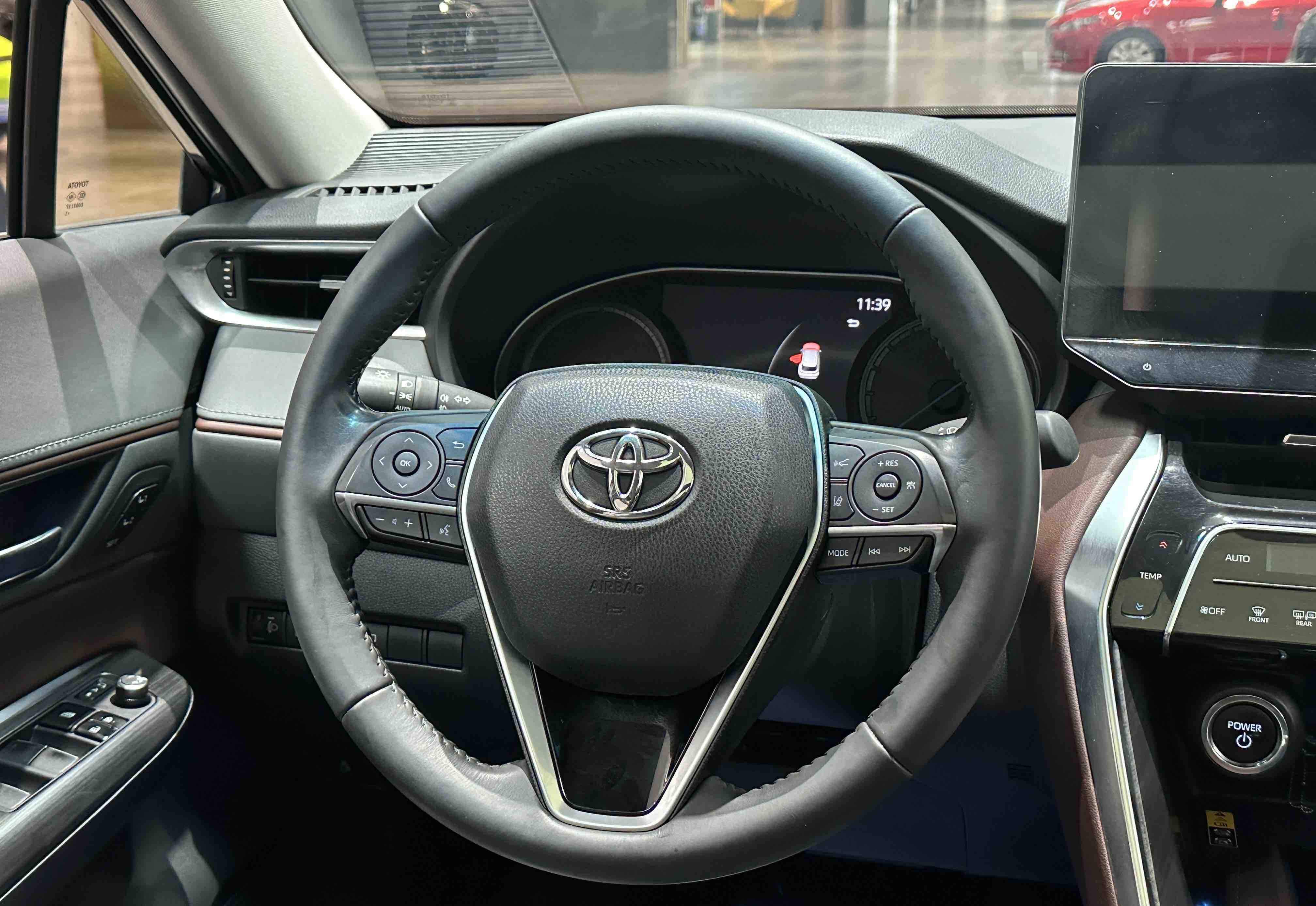 Toyota Harrier 2023 #11 Toyota Harrier 2023 car image #11