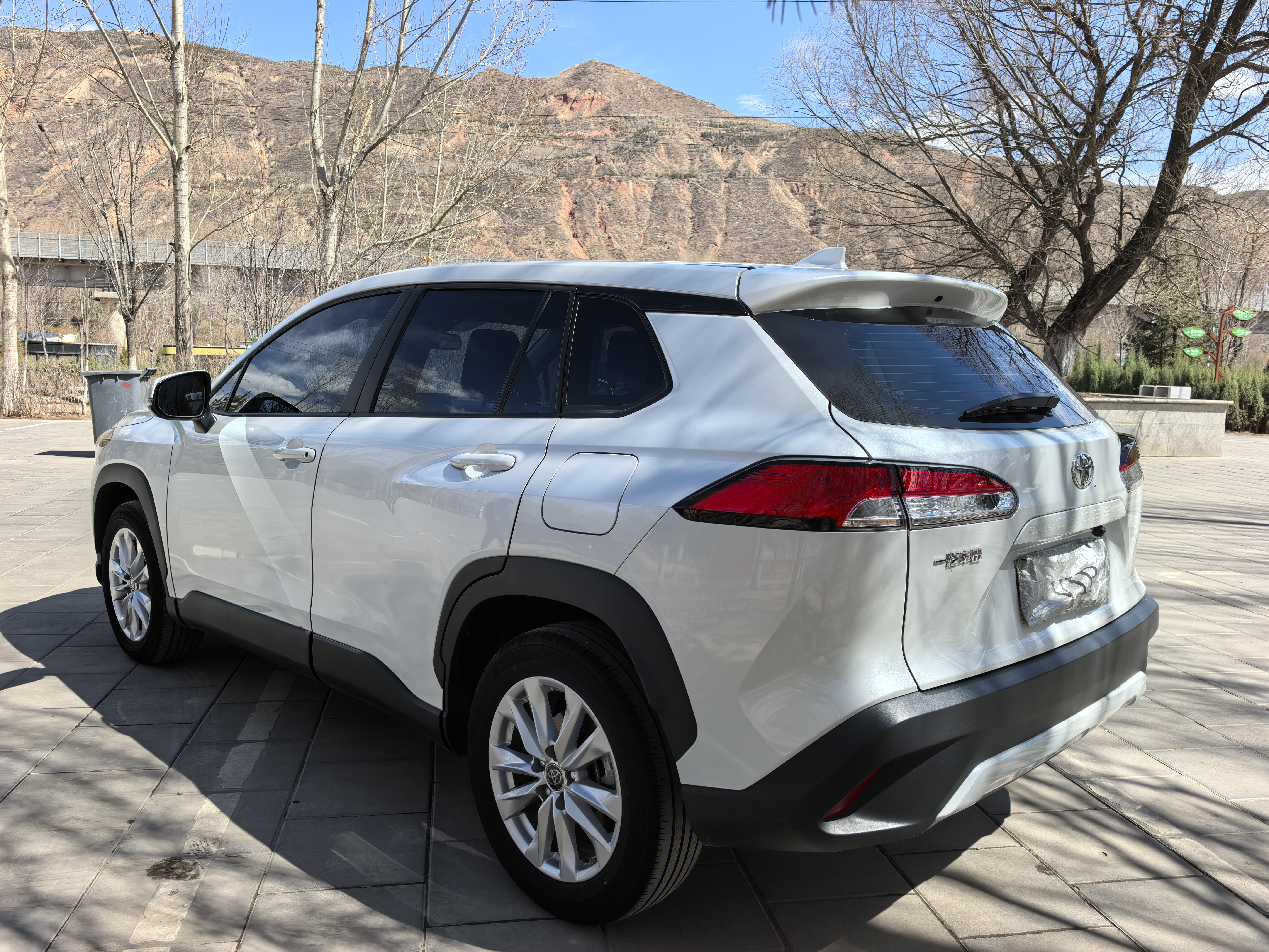 丰田 卡罗拉锐放 2023 汽车图片 #11