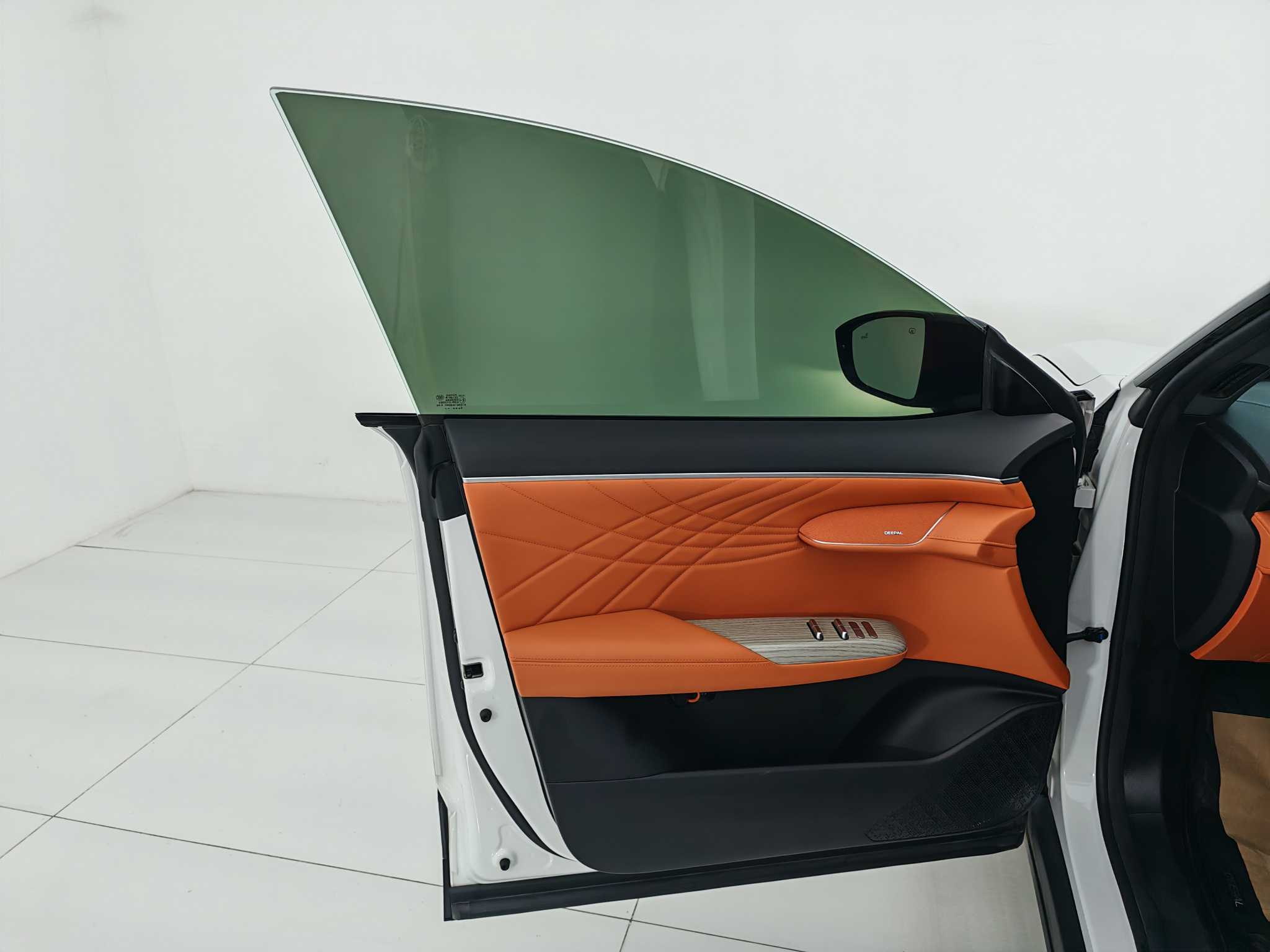 Deepal S07 2023 car image #11