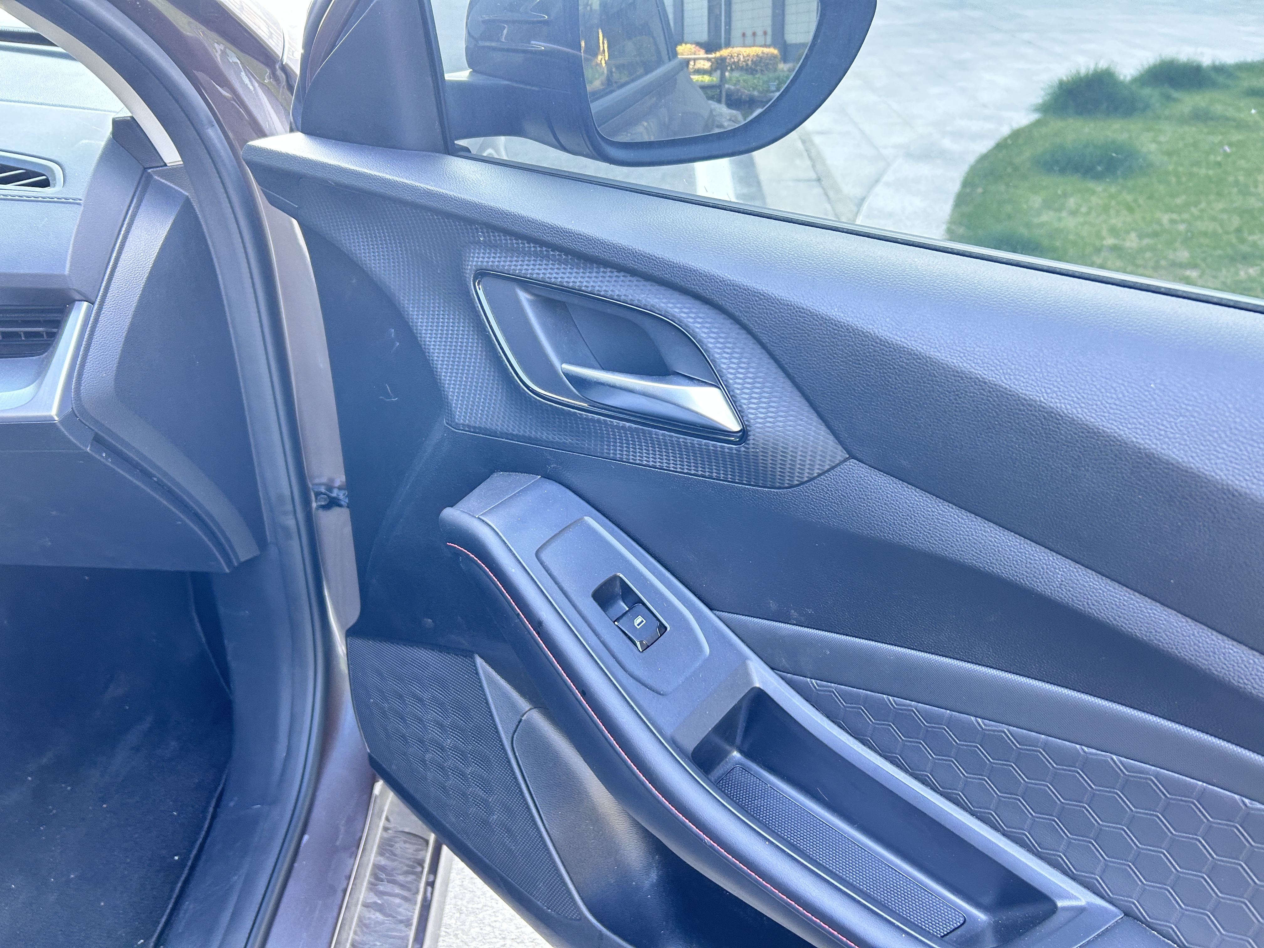 5 2024 car image #11