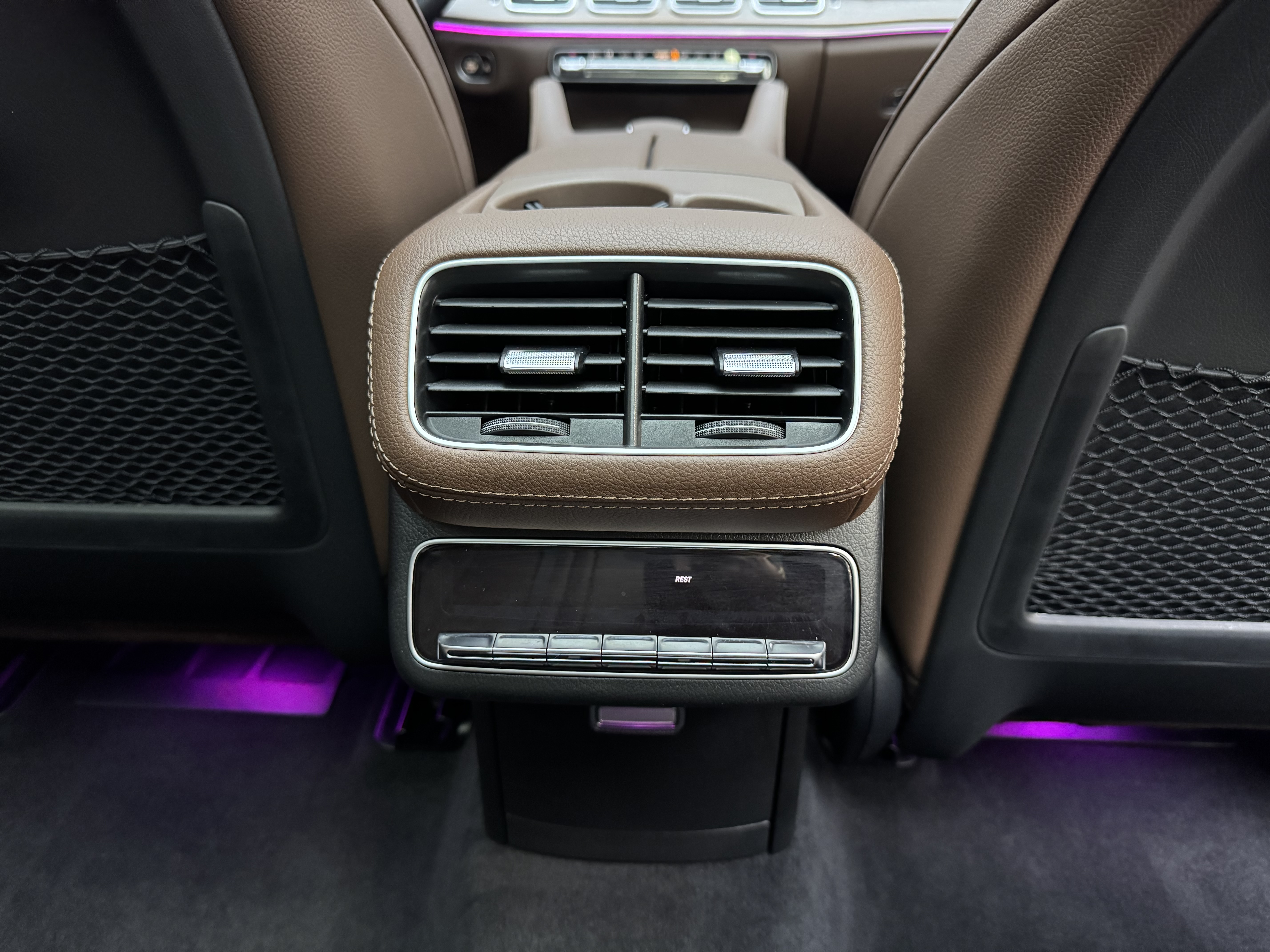 Mercedes-Benz GLE Class 2024 #11 Mercedes-Benz GLE Class 2024 car image #11