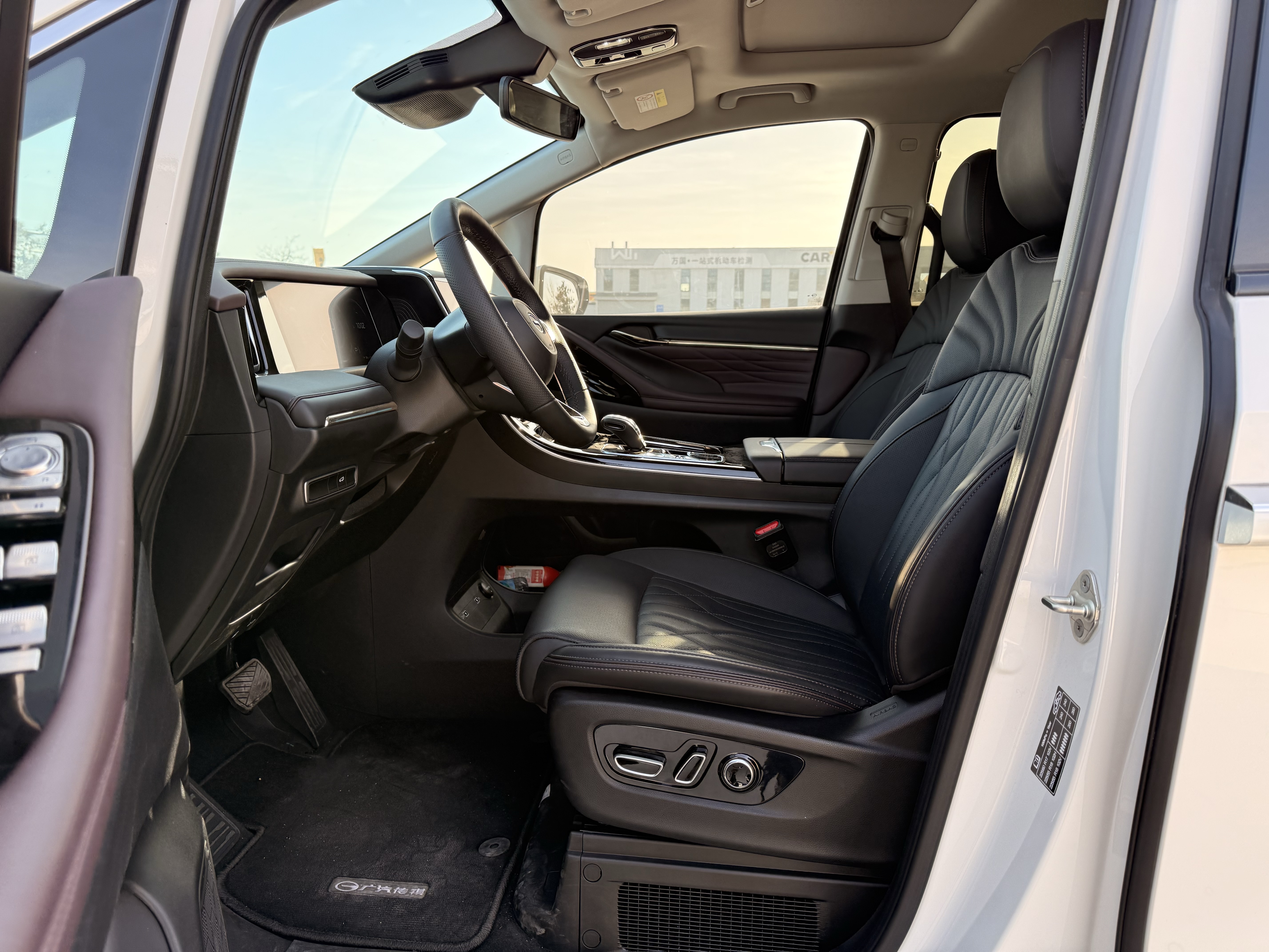 GAC Trumpchi M8 2024 car image #11