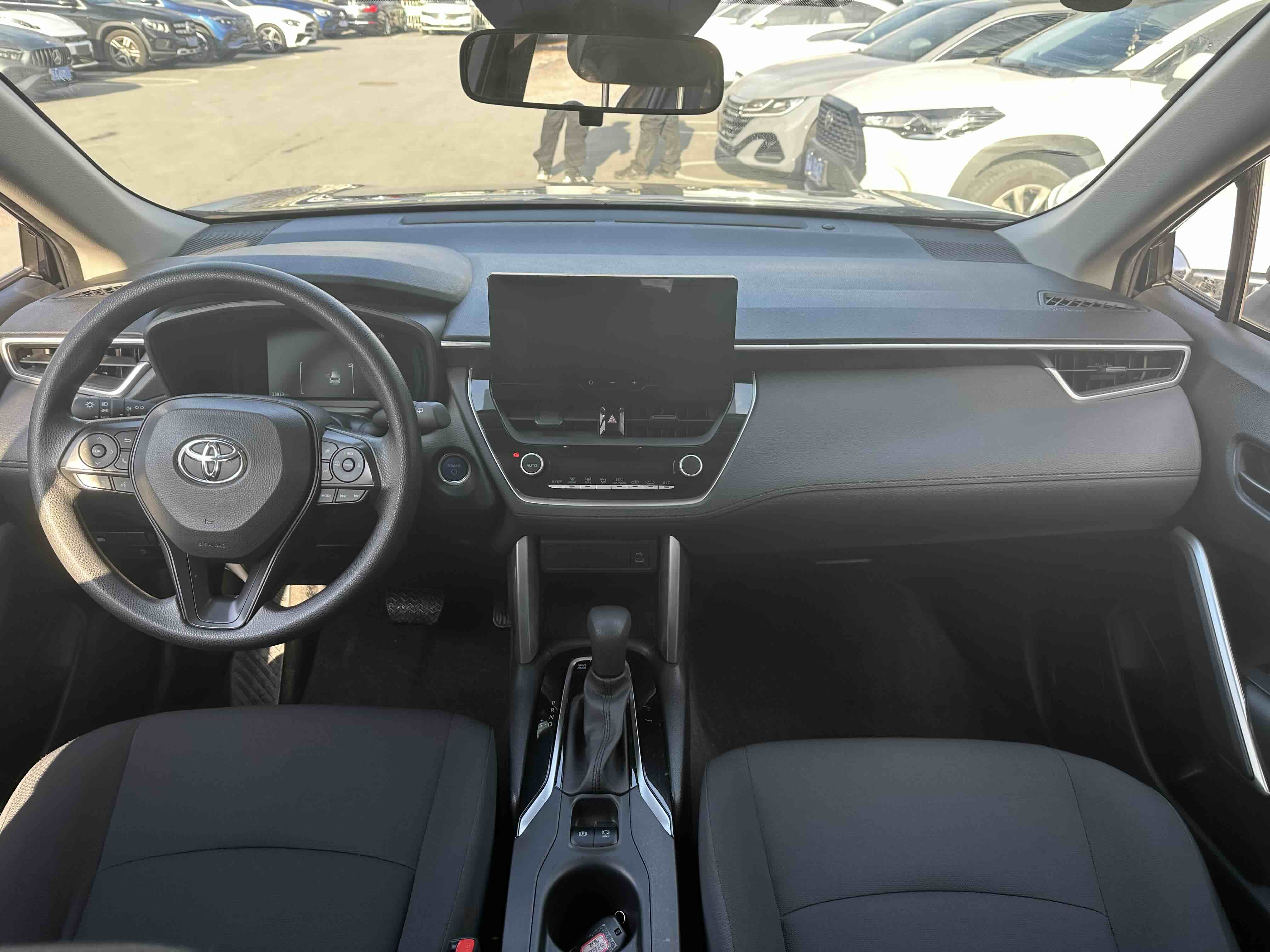 Corolla Cross 2023 immagine di auto #11