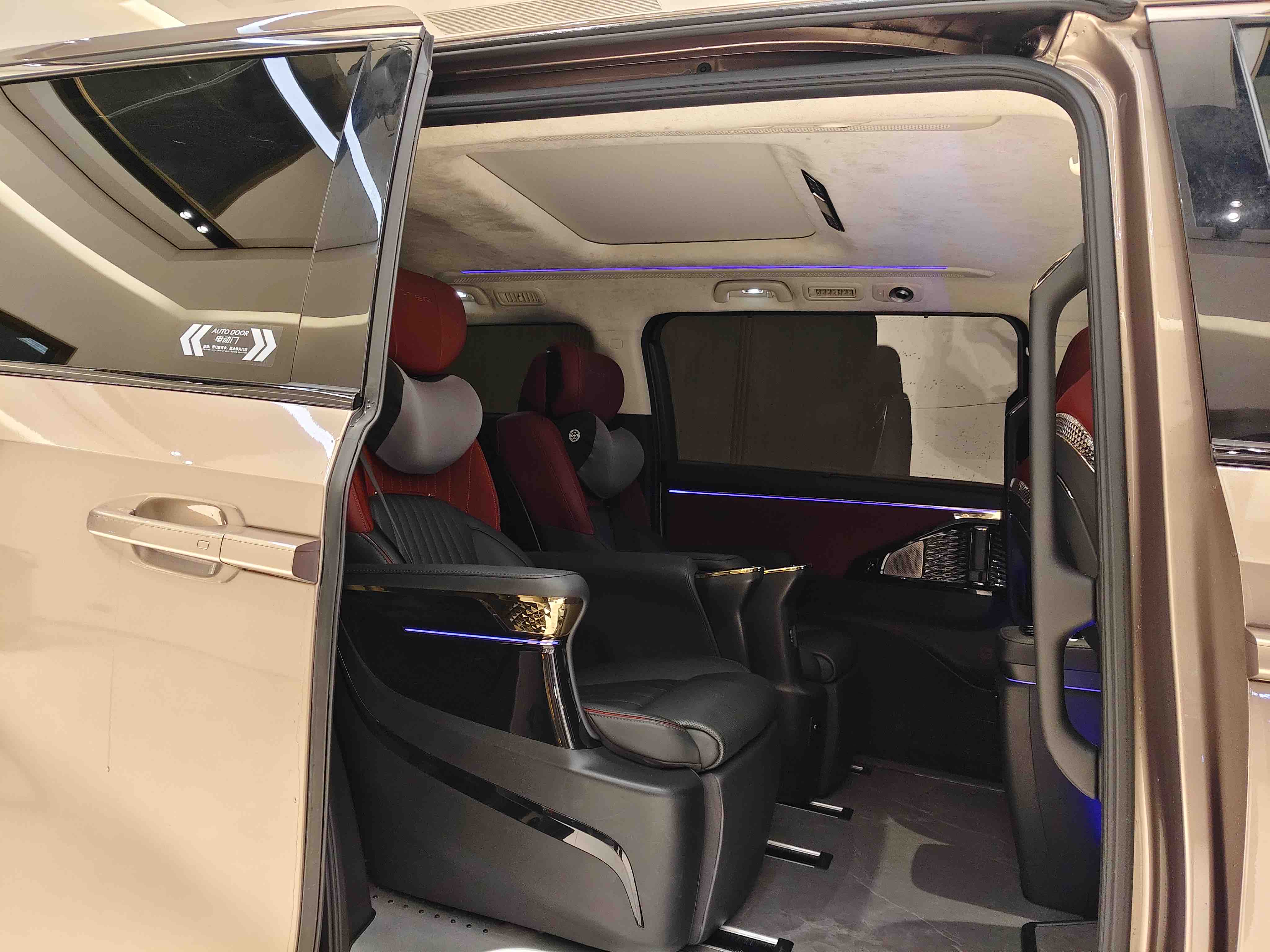 GAC Trumpchi E9 2023 car image #11