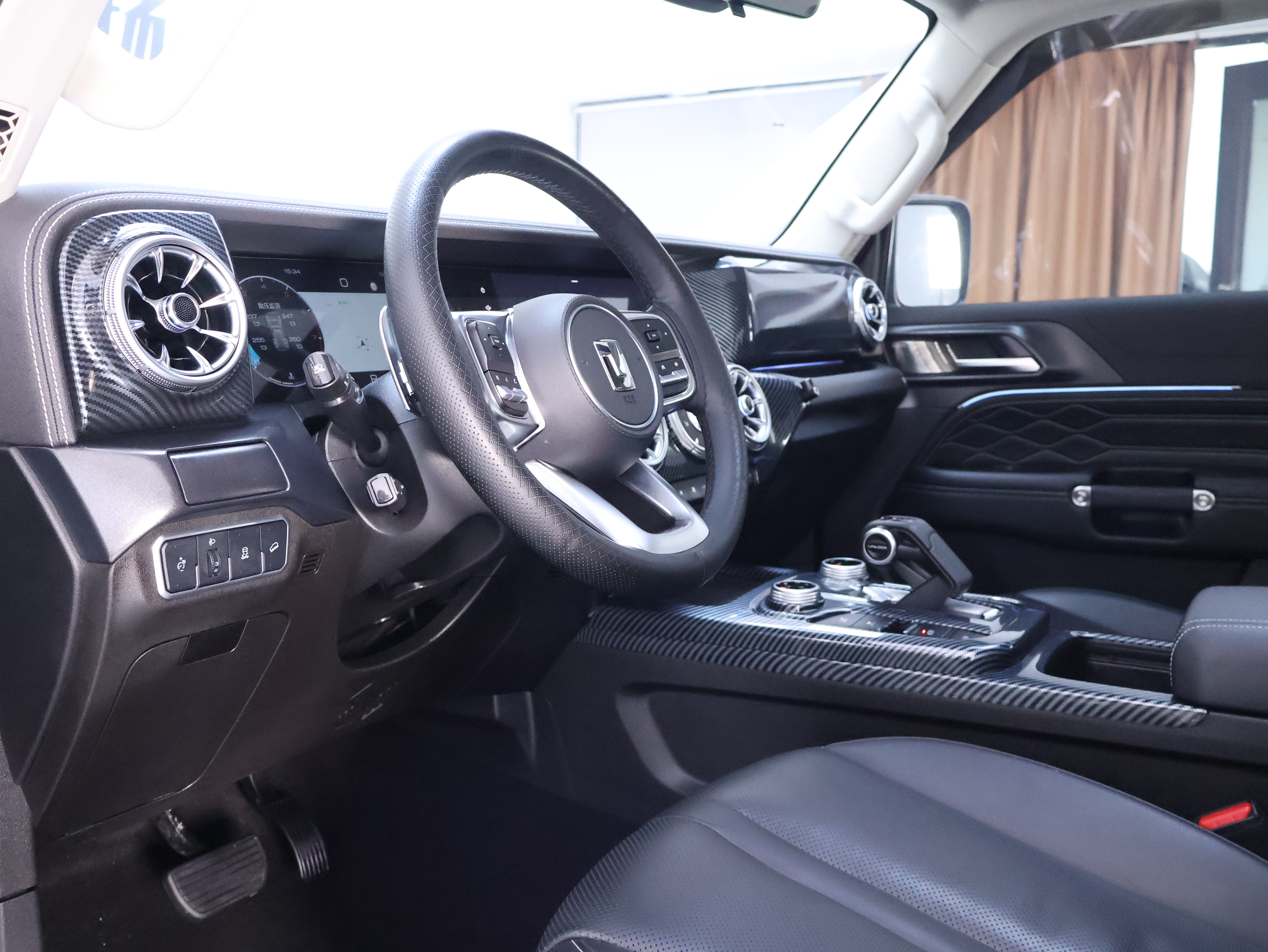 Tank 300 2023 immagine di auto #11