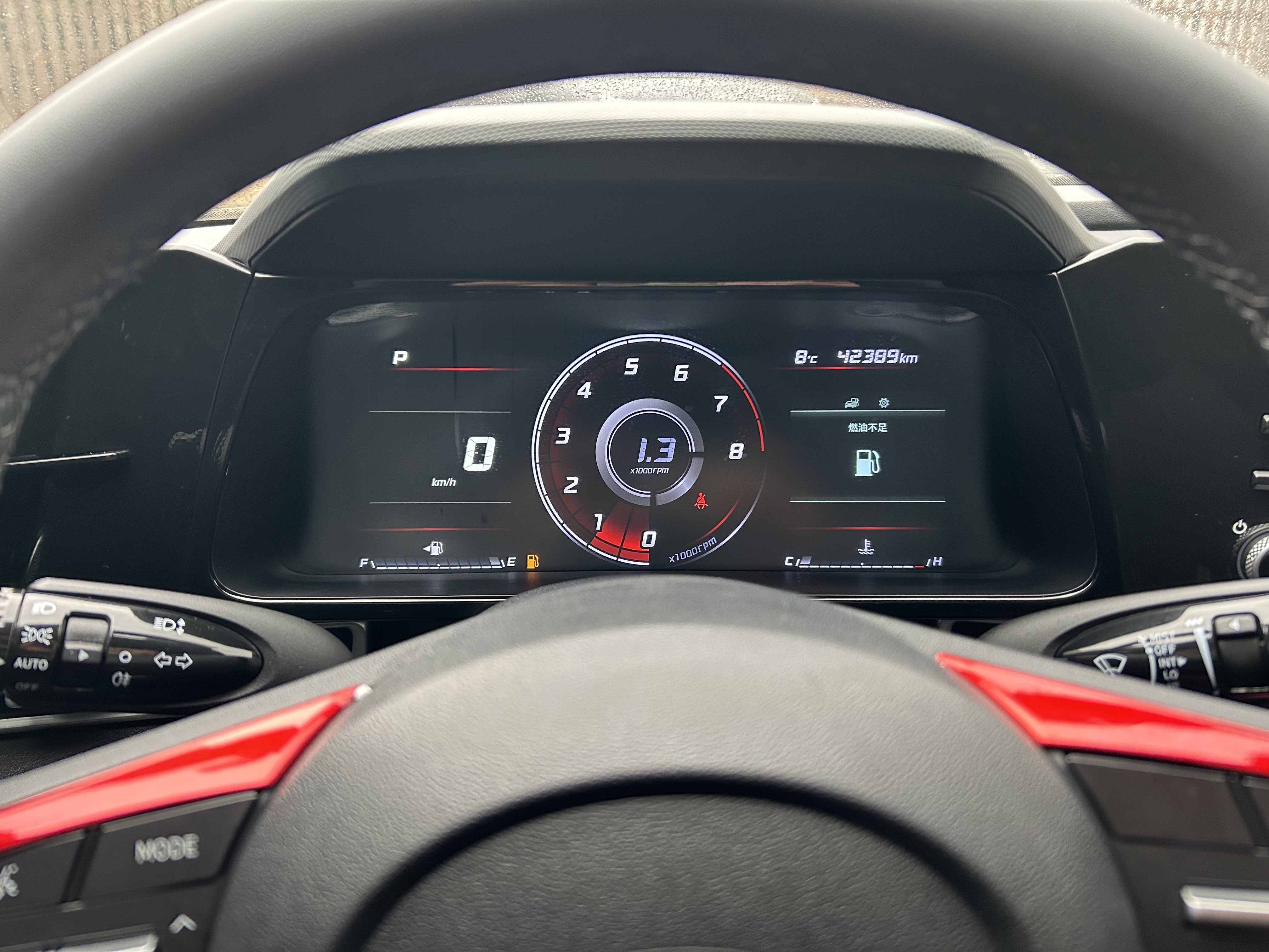 Hyundai Elantra 2023 immagine di auto #11