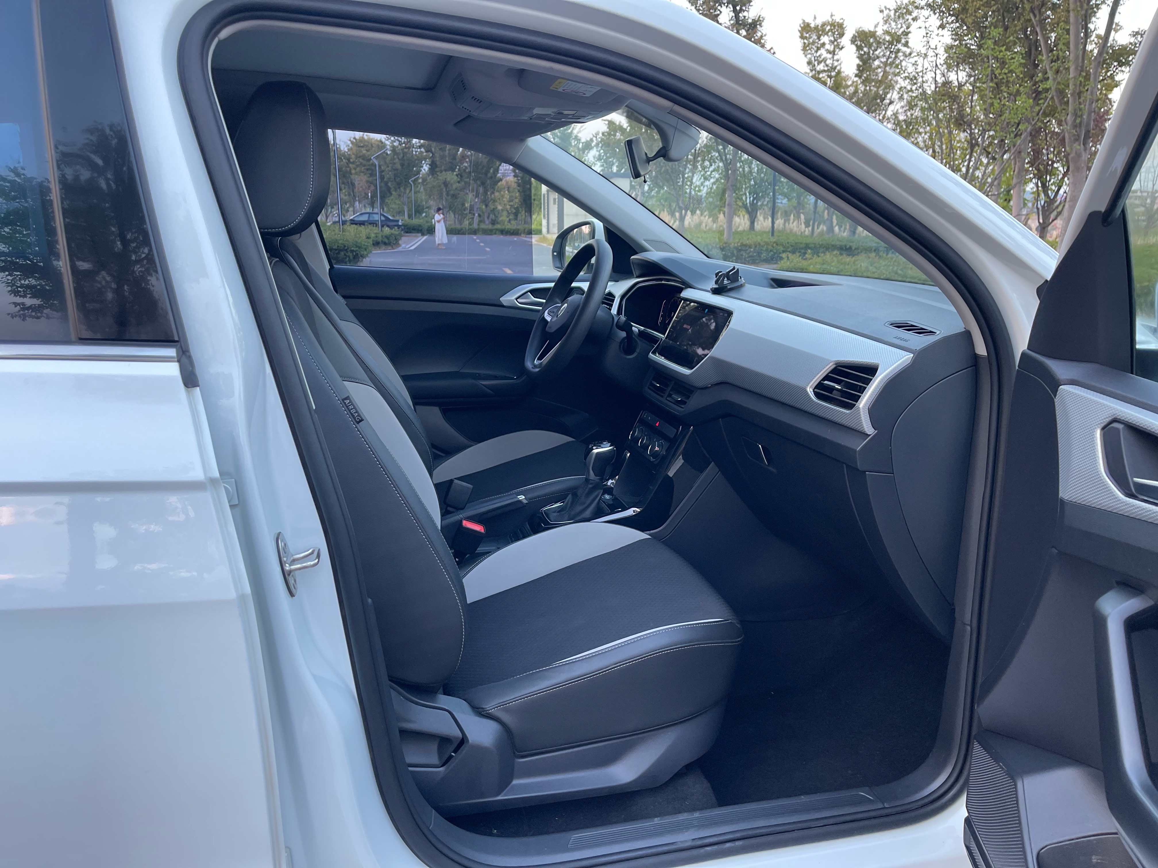 Volkswagen Tacqua 2023 immagine di auto #11