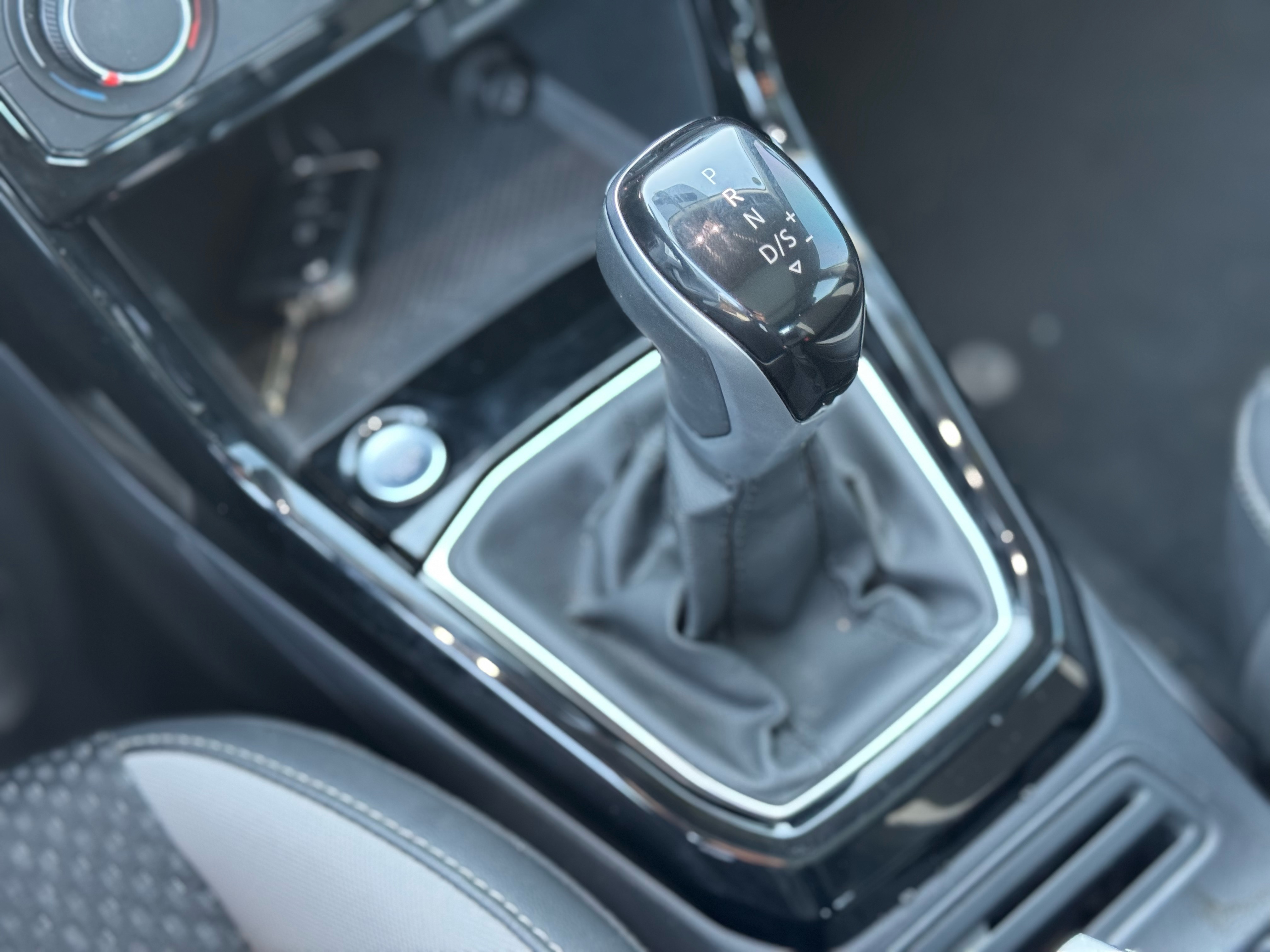 Volkswagen Tacqua 2024 car image #11