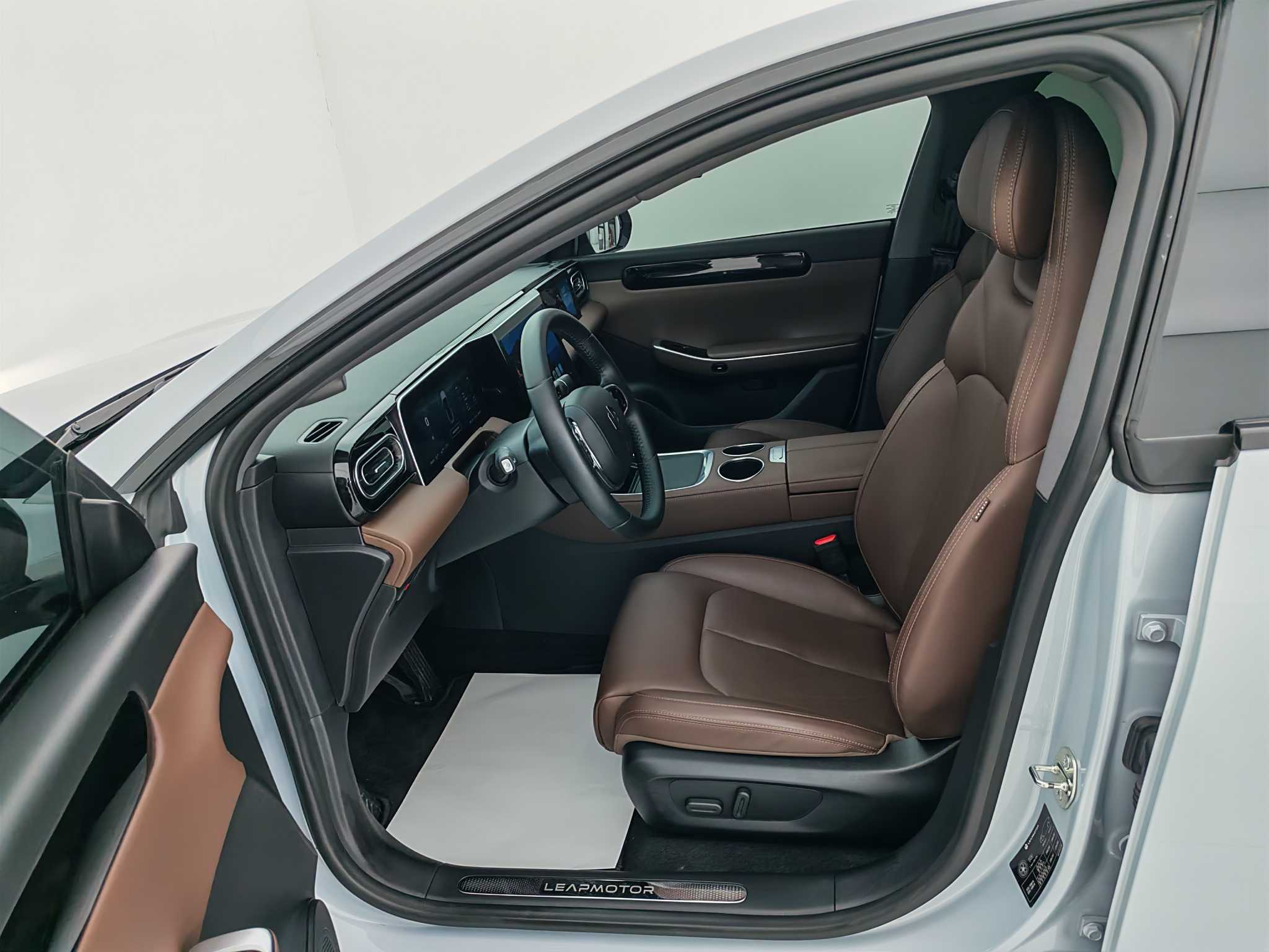 零跑汽车 零跑C01 2024 汽车图片 #11