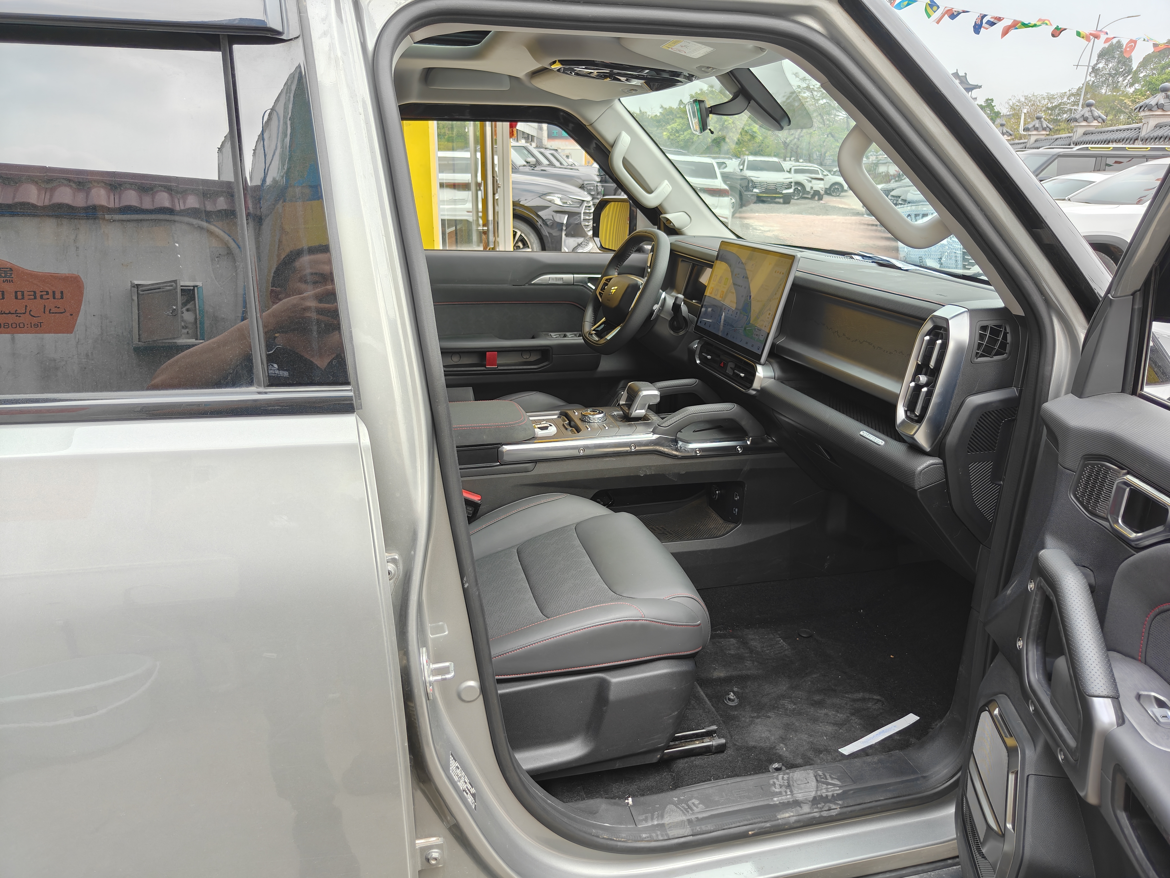 Jetour Traveller 2024 car image #11
