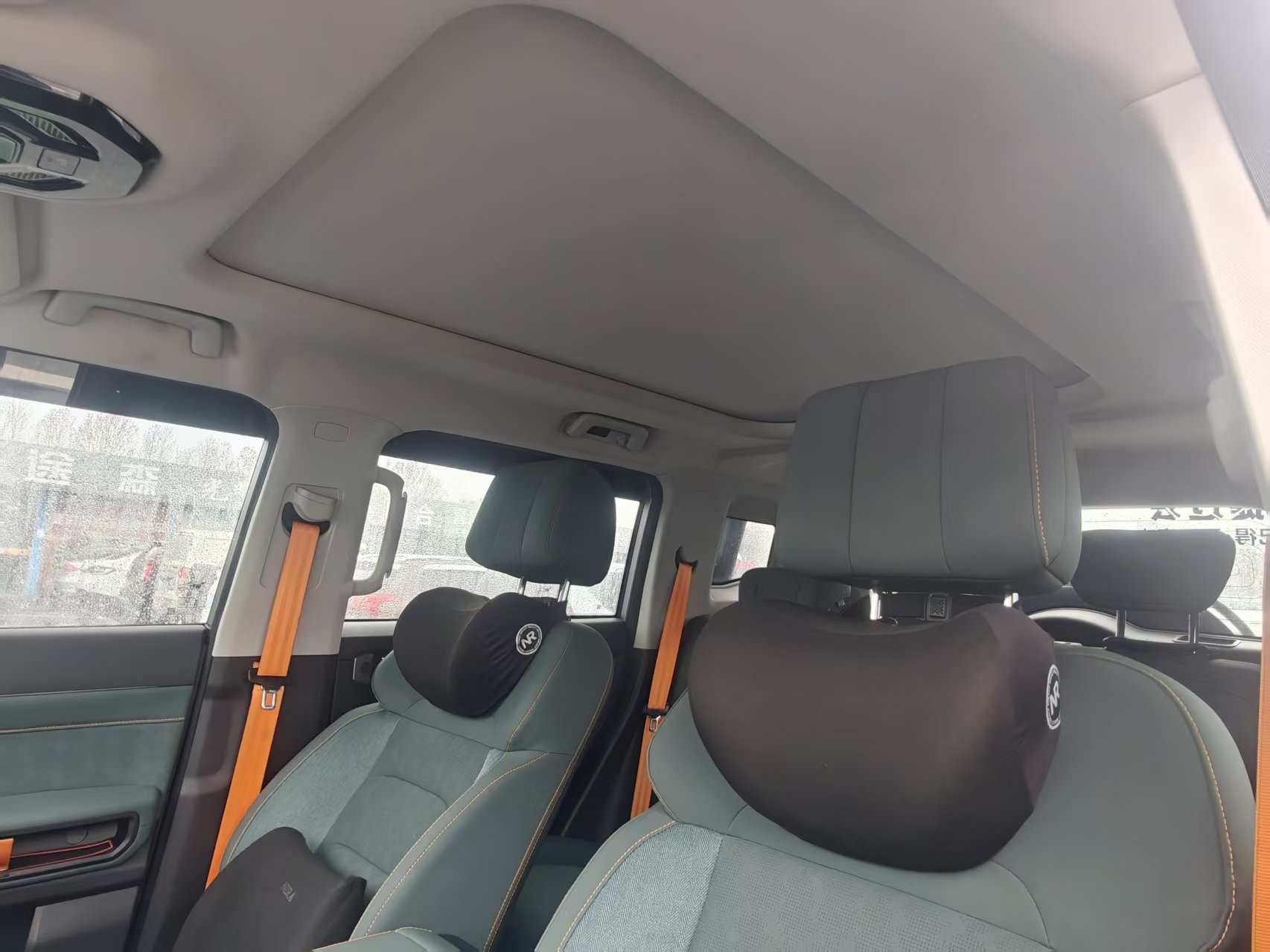 Jetour Traveller 2023 car image #11