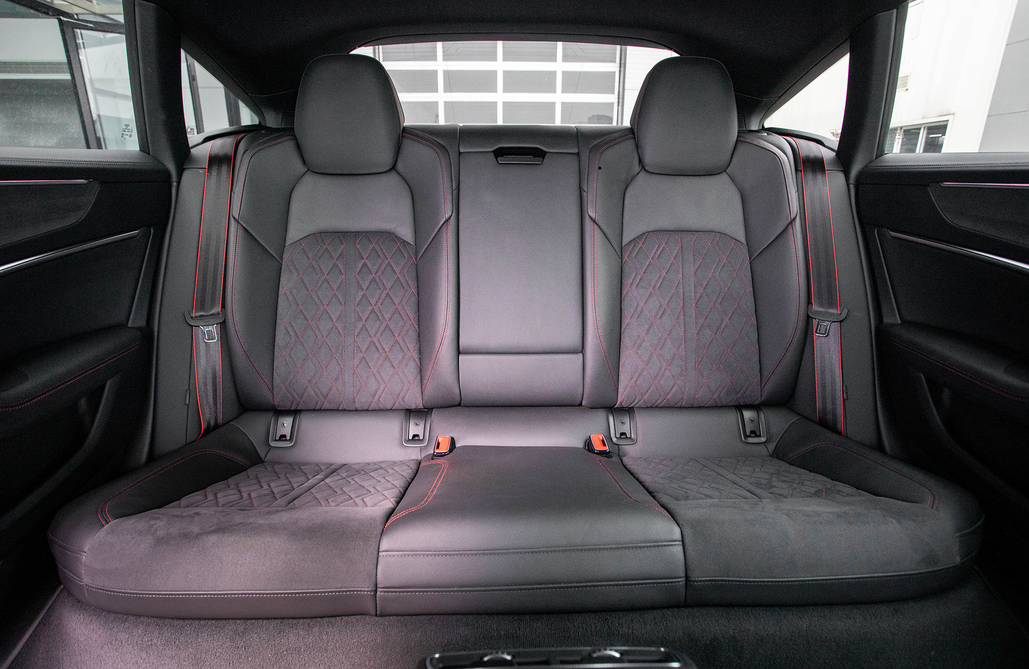 Audi S7 2024 immagine di auto #11