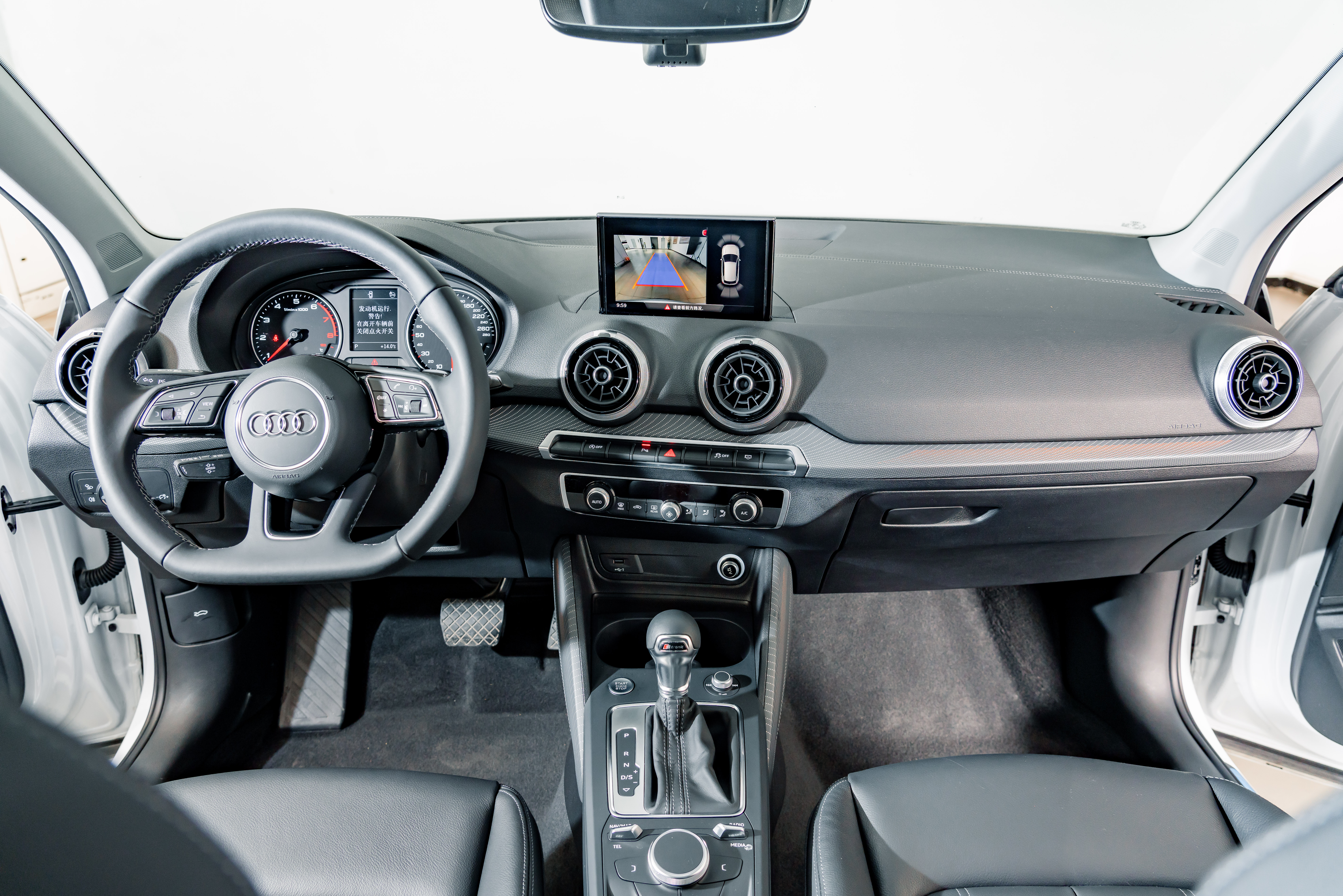 Q2L 2025 #11 Q2L 2025 car image #11
