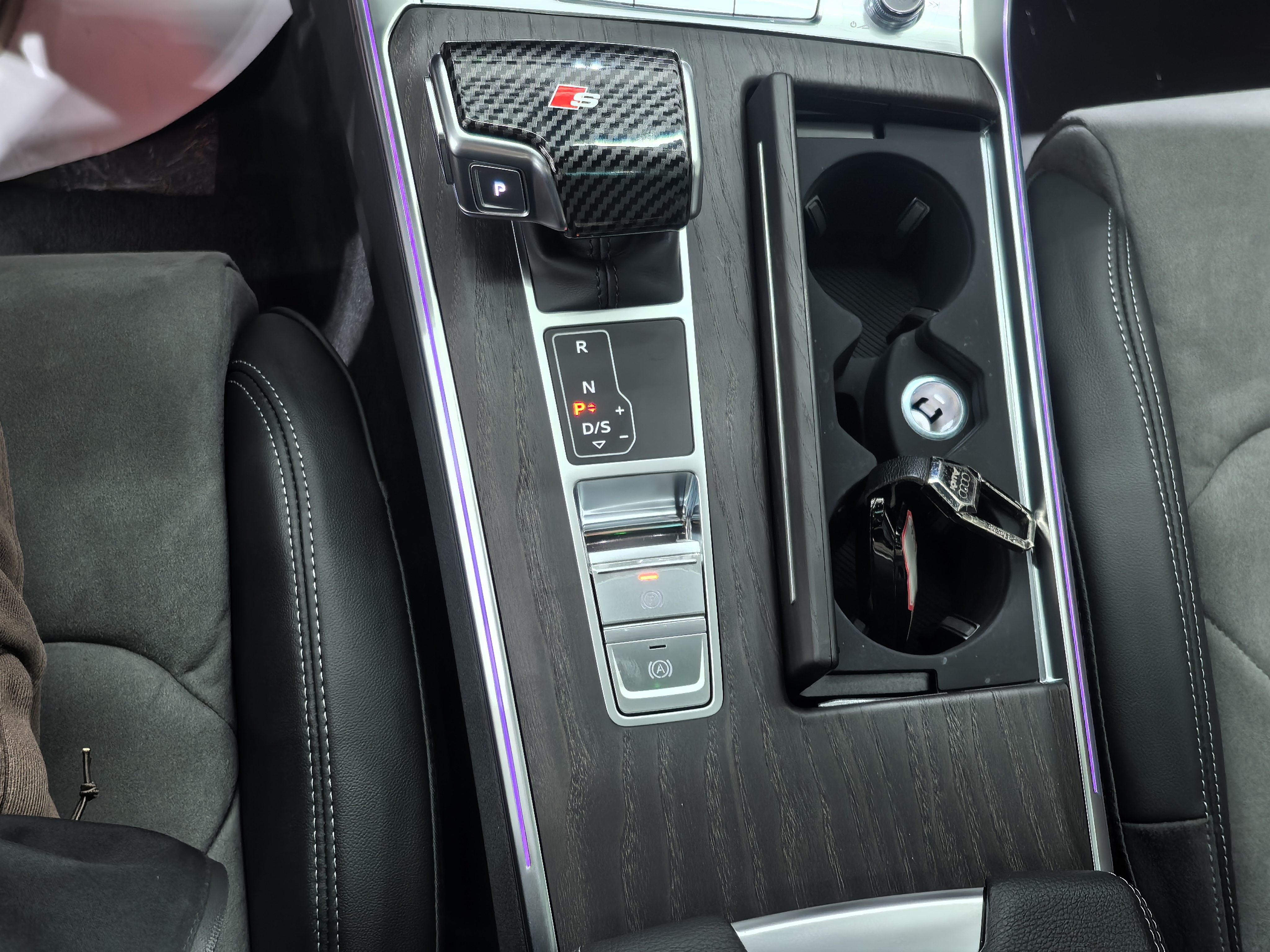 2024 car image #11