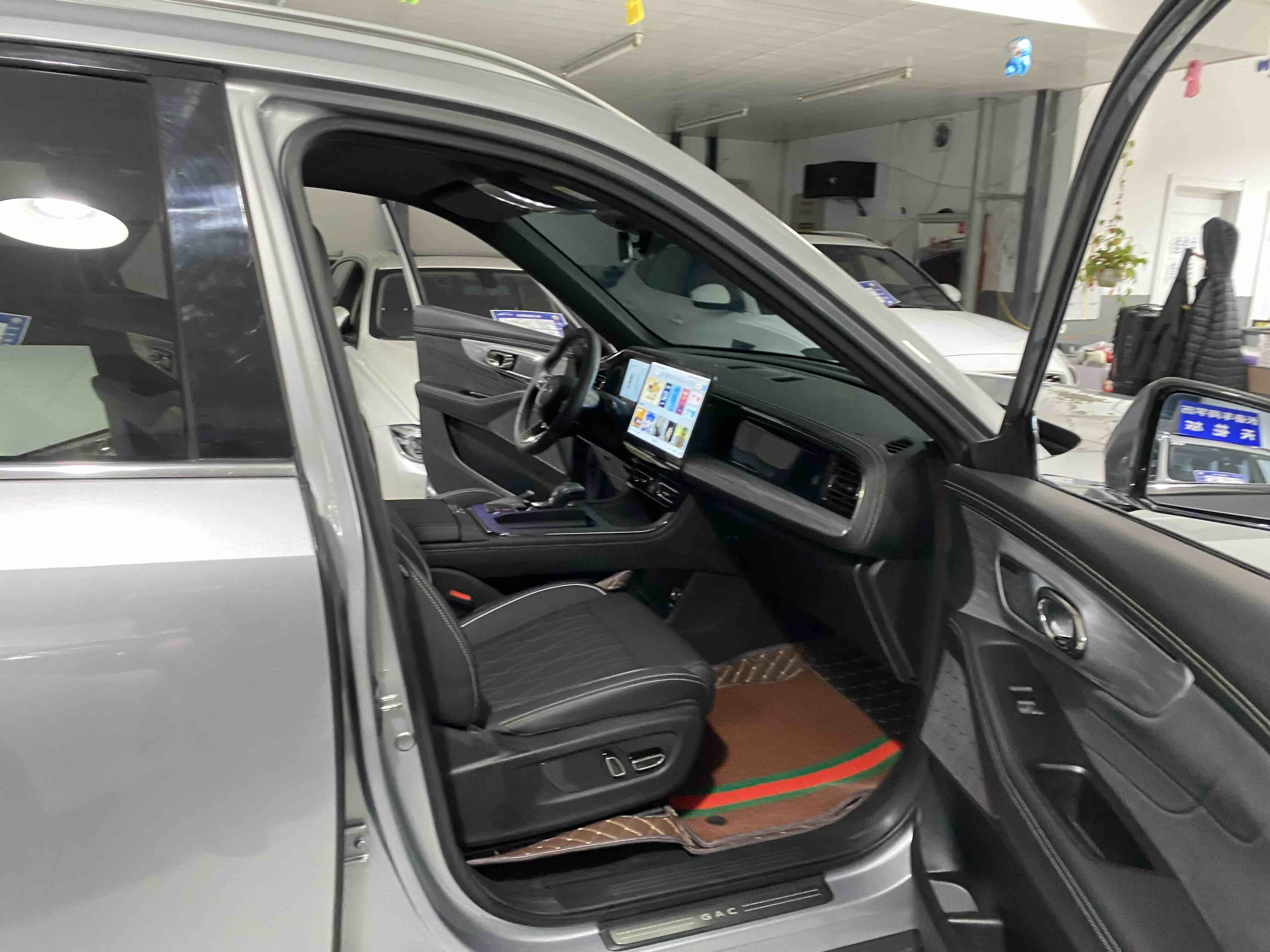 GAC Trumpchi ES9 2023 car image #11