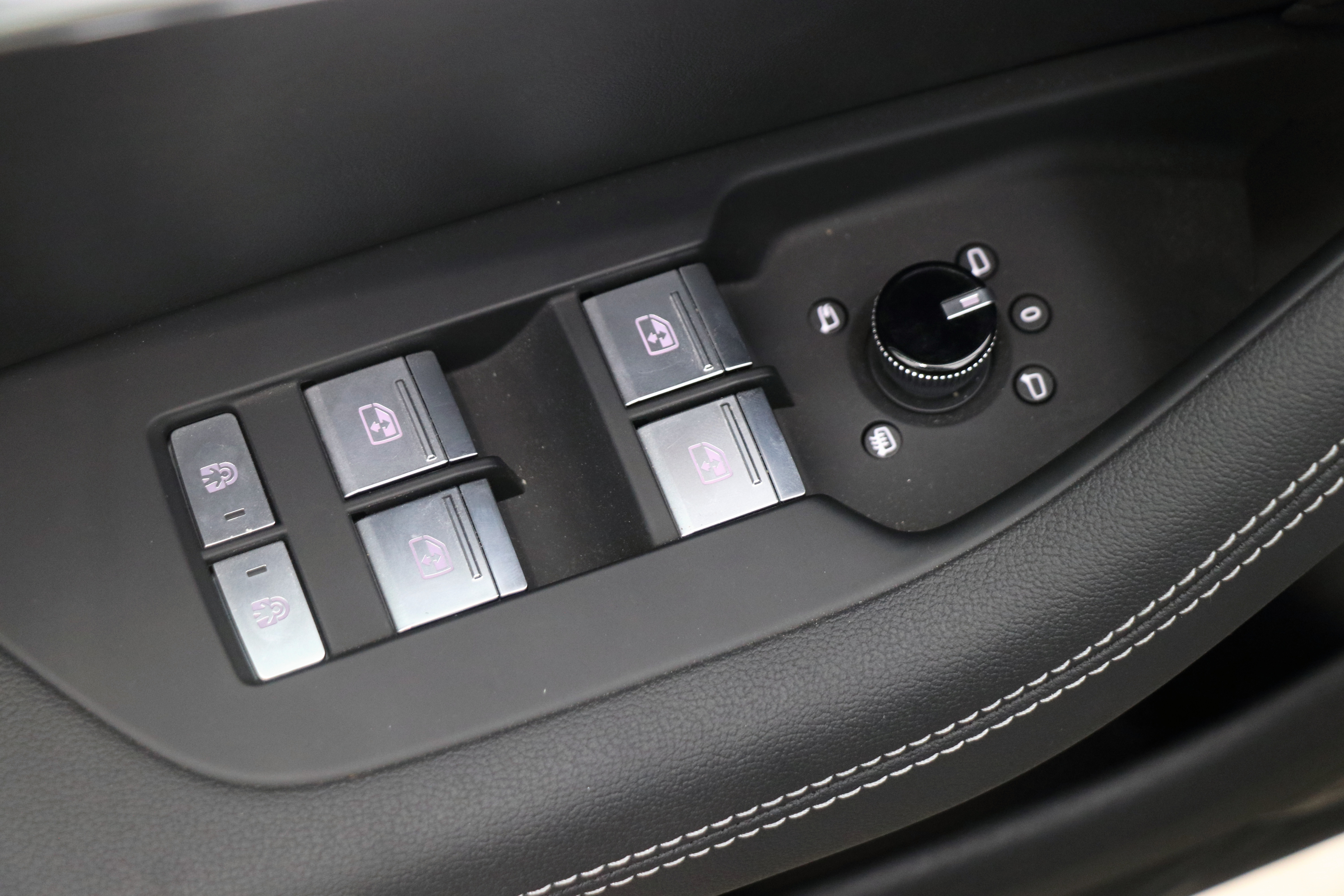 Audi A6 (Imported) 2024 car image #11