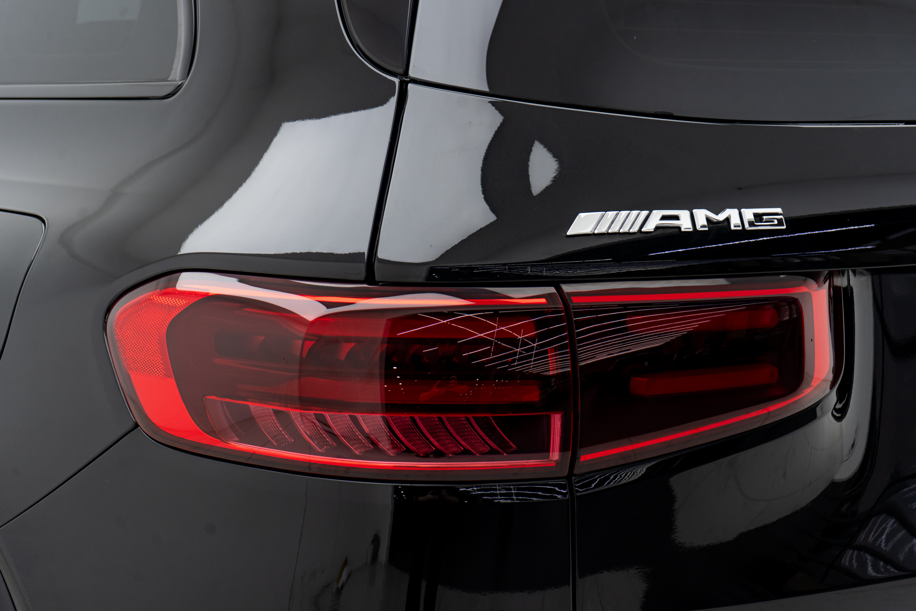 Mercedes-Benz GLB AMG 2024 car image #11