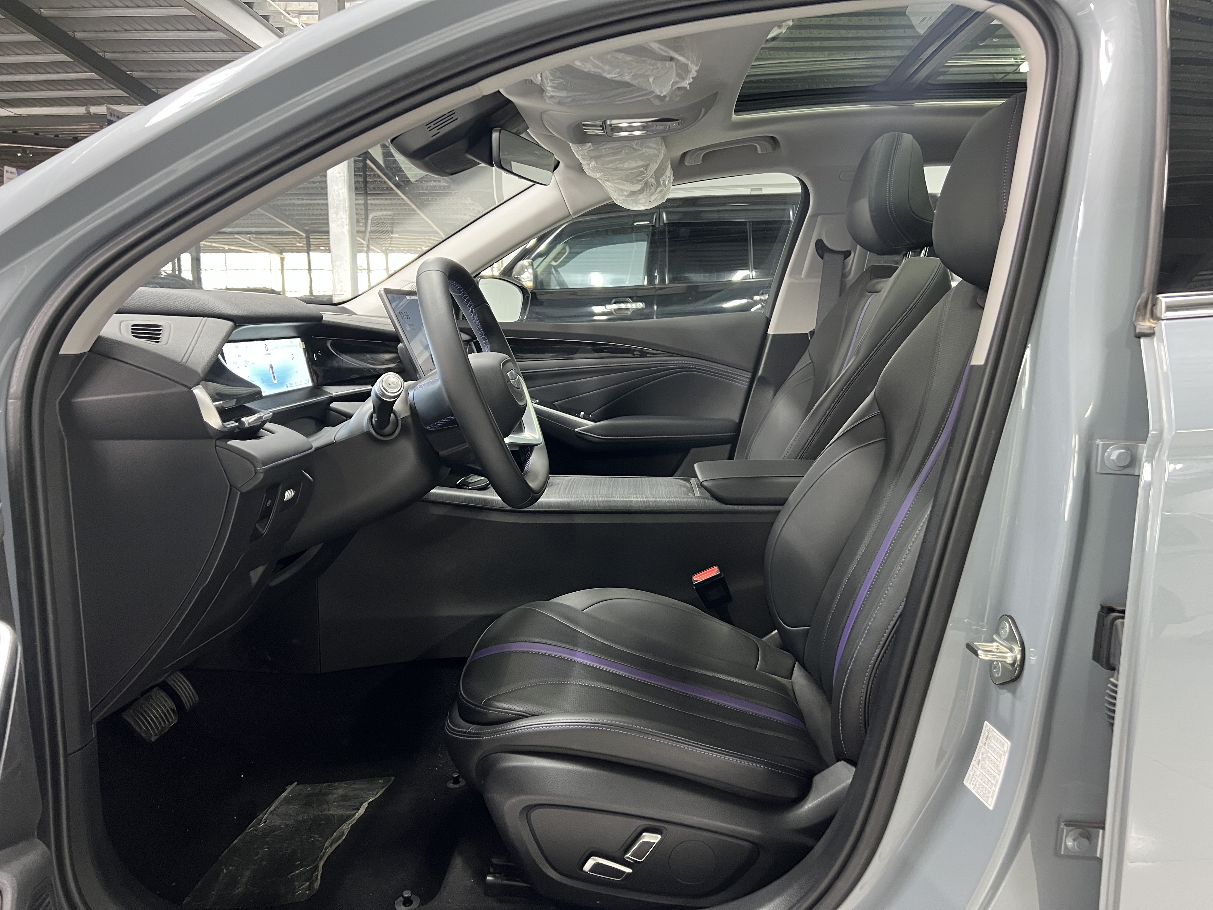 GEELY PrefaceL 2025 imagen de coche #11