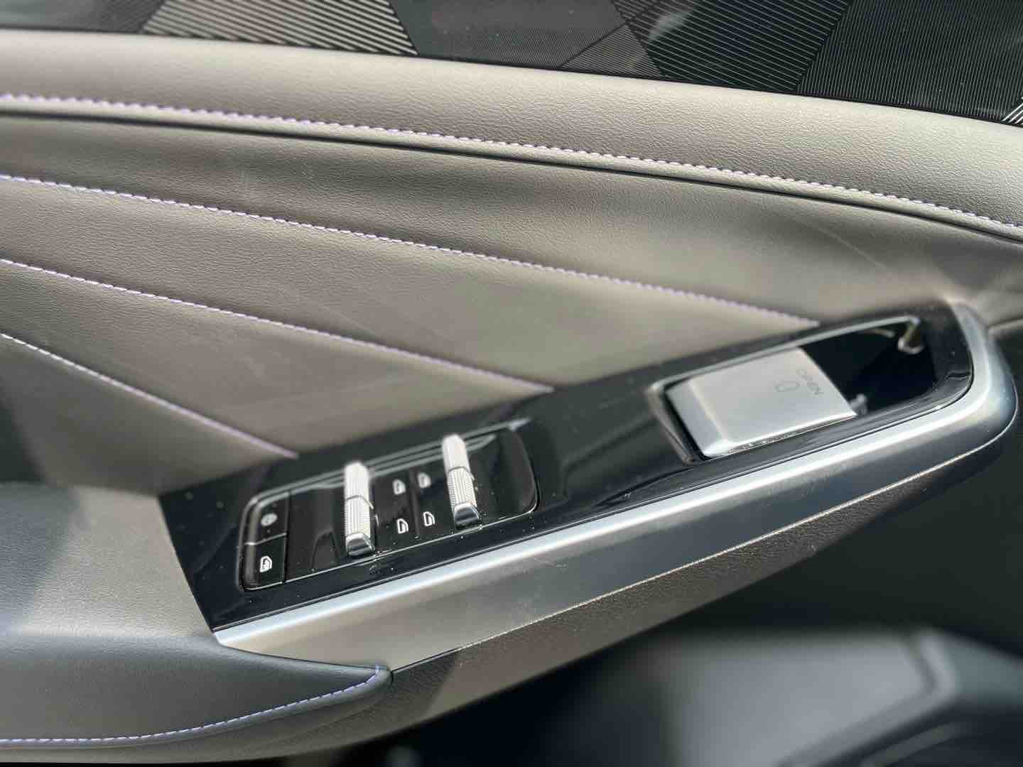 GEELY PrefaceL 2024 car image #11