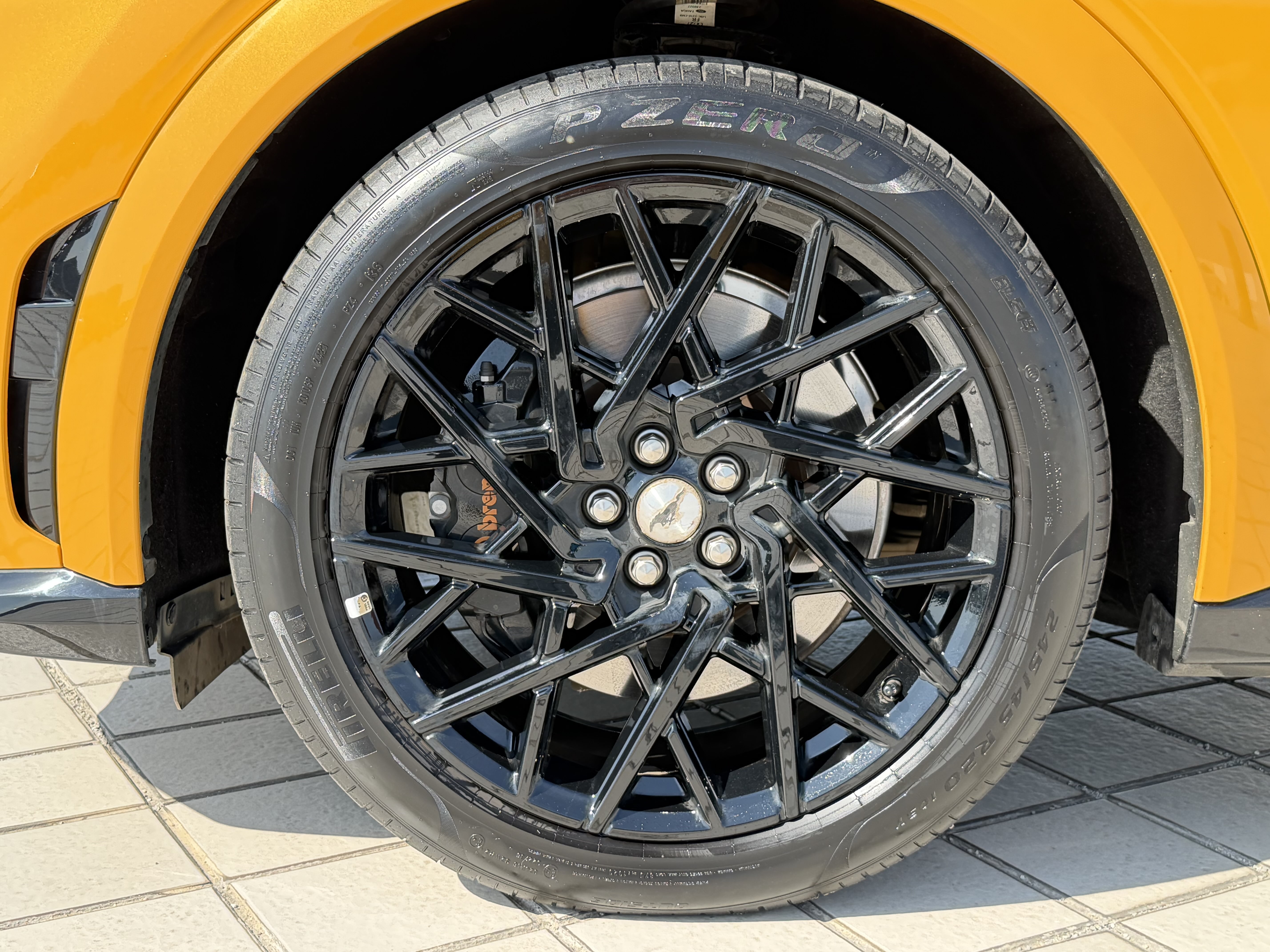 Ford Mustang Mach-E 2024 صورة سيارة #11