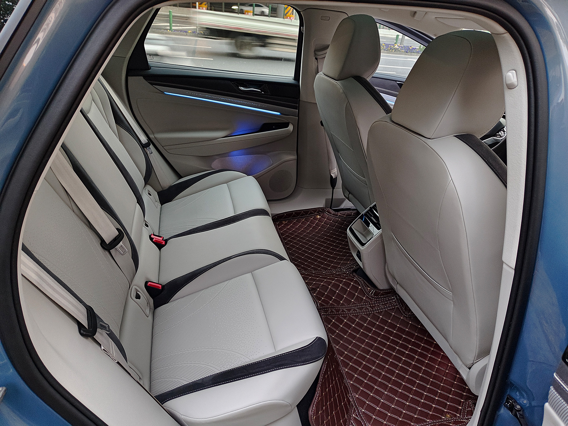 Volkswagen ID.7 Vizzion 2023 car image #11