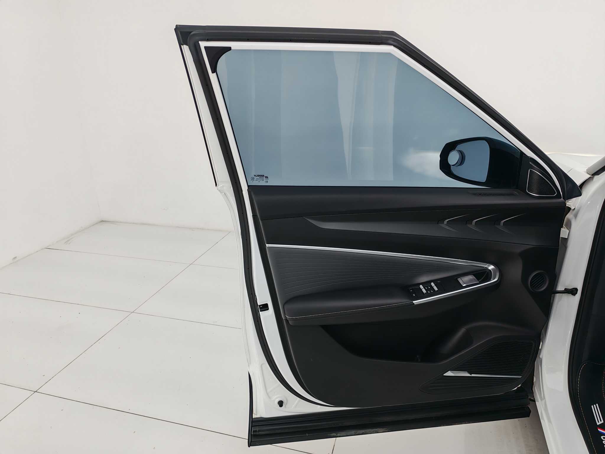 GEELY Boyue 2024 image de voiture #11