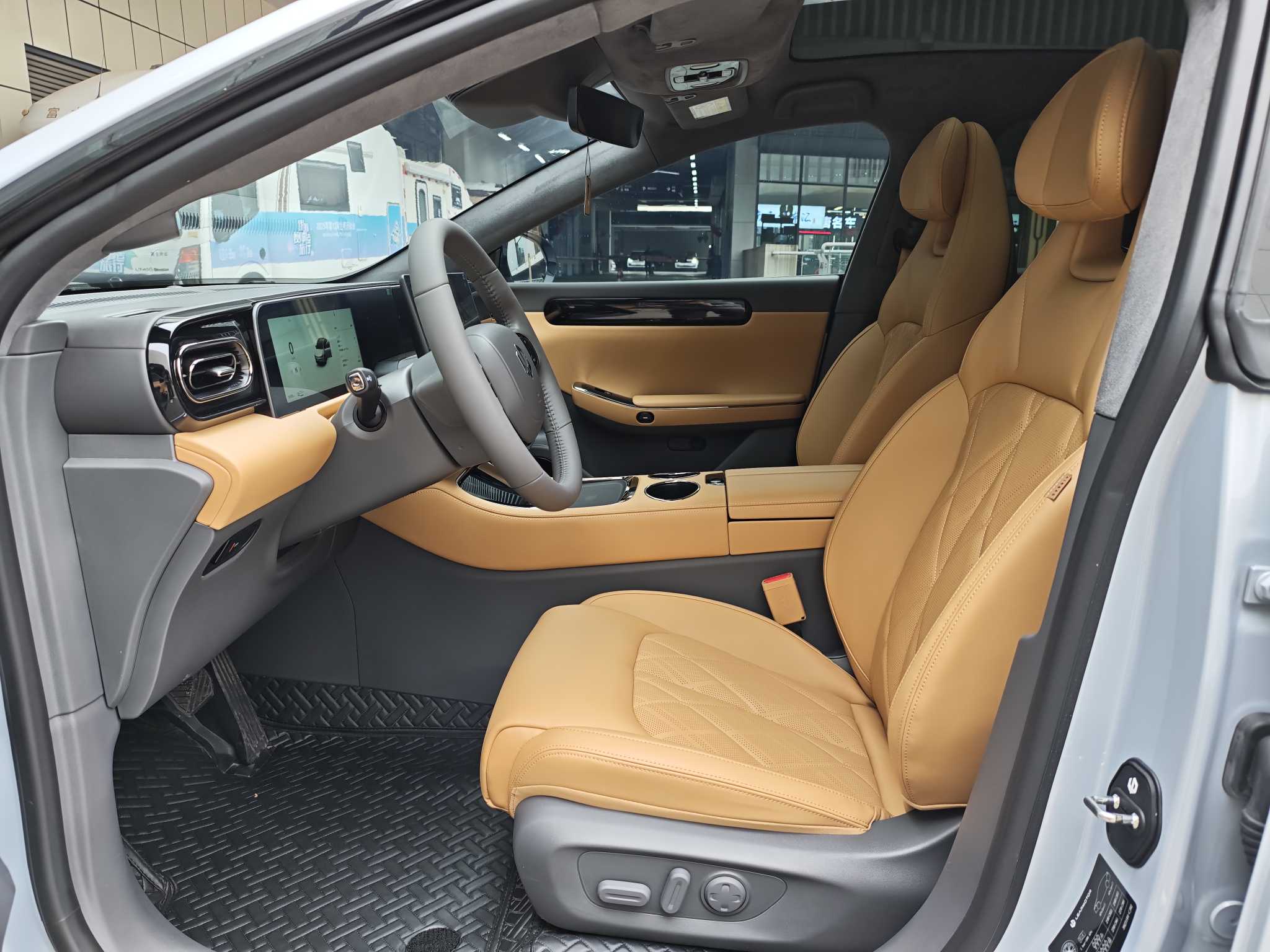 零跑汽车 零跑C01 2024 汽车图片 #11