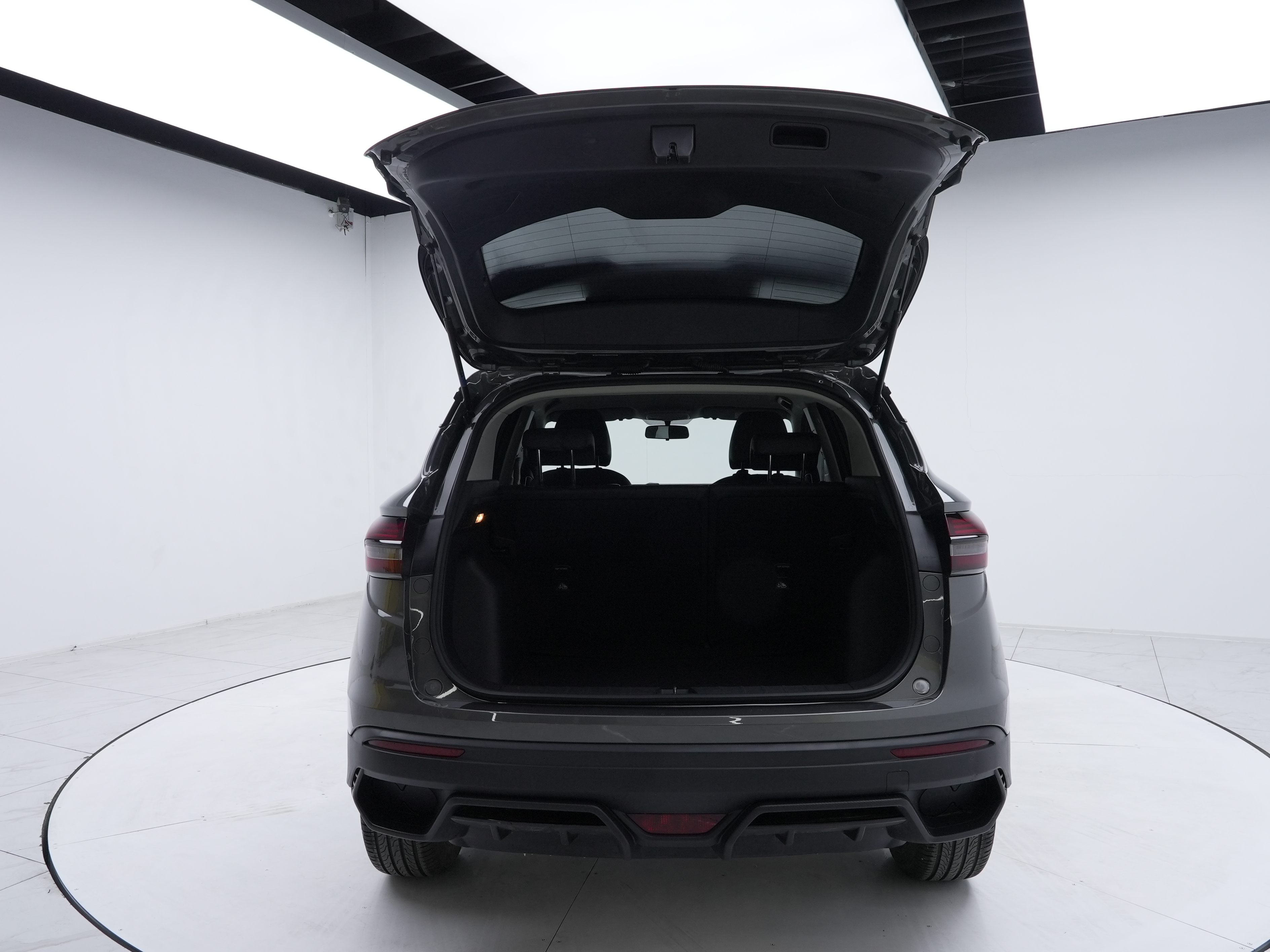 GEELY Coolray 2024 #11 GEELY Coolray 2024 car image #11