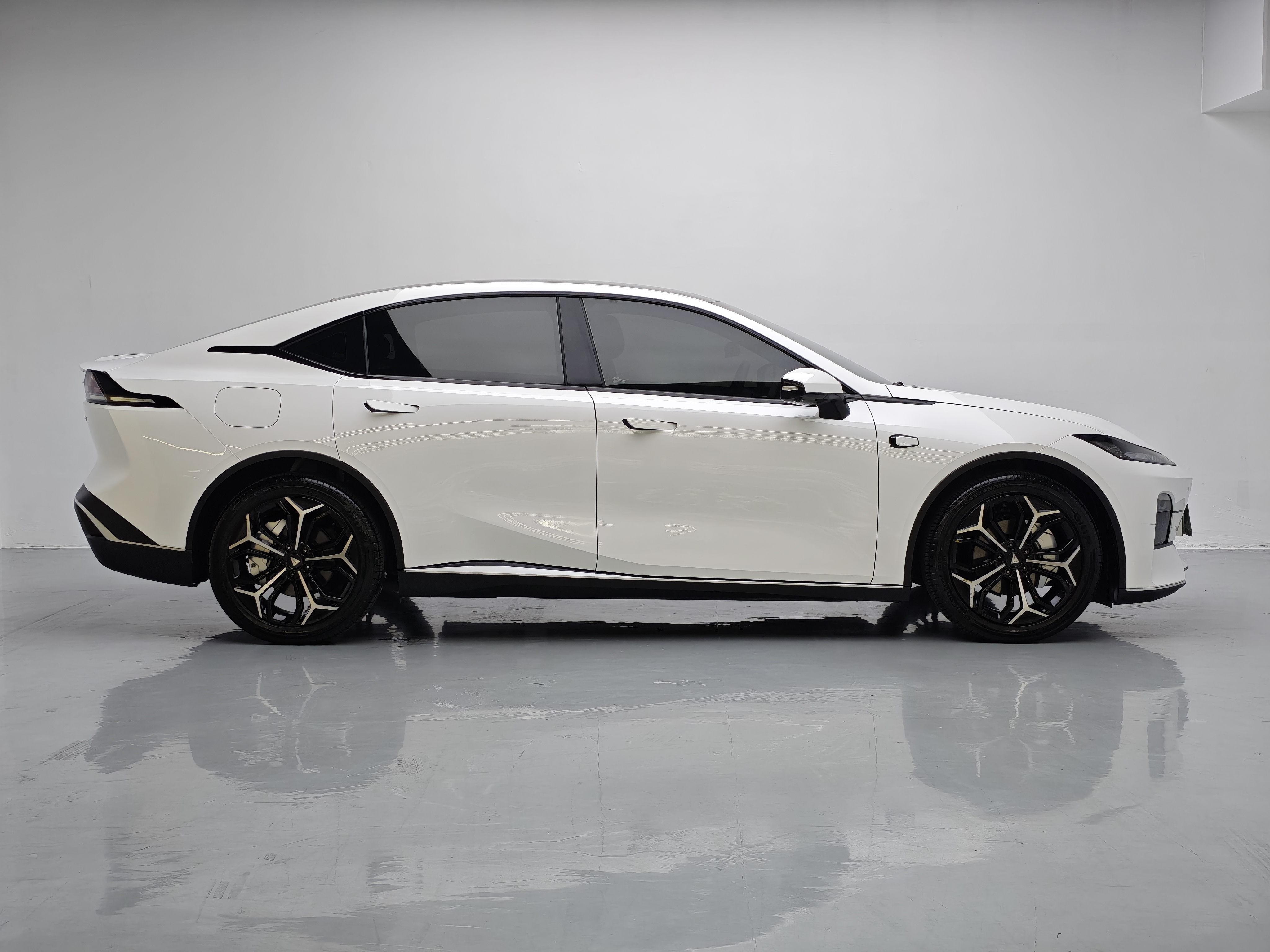 Deepal SL03 2024 image de voiture #11