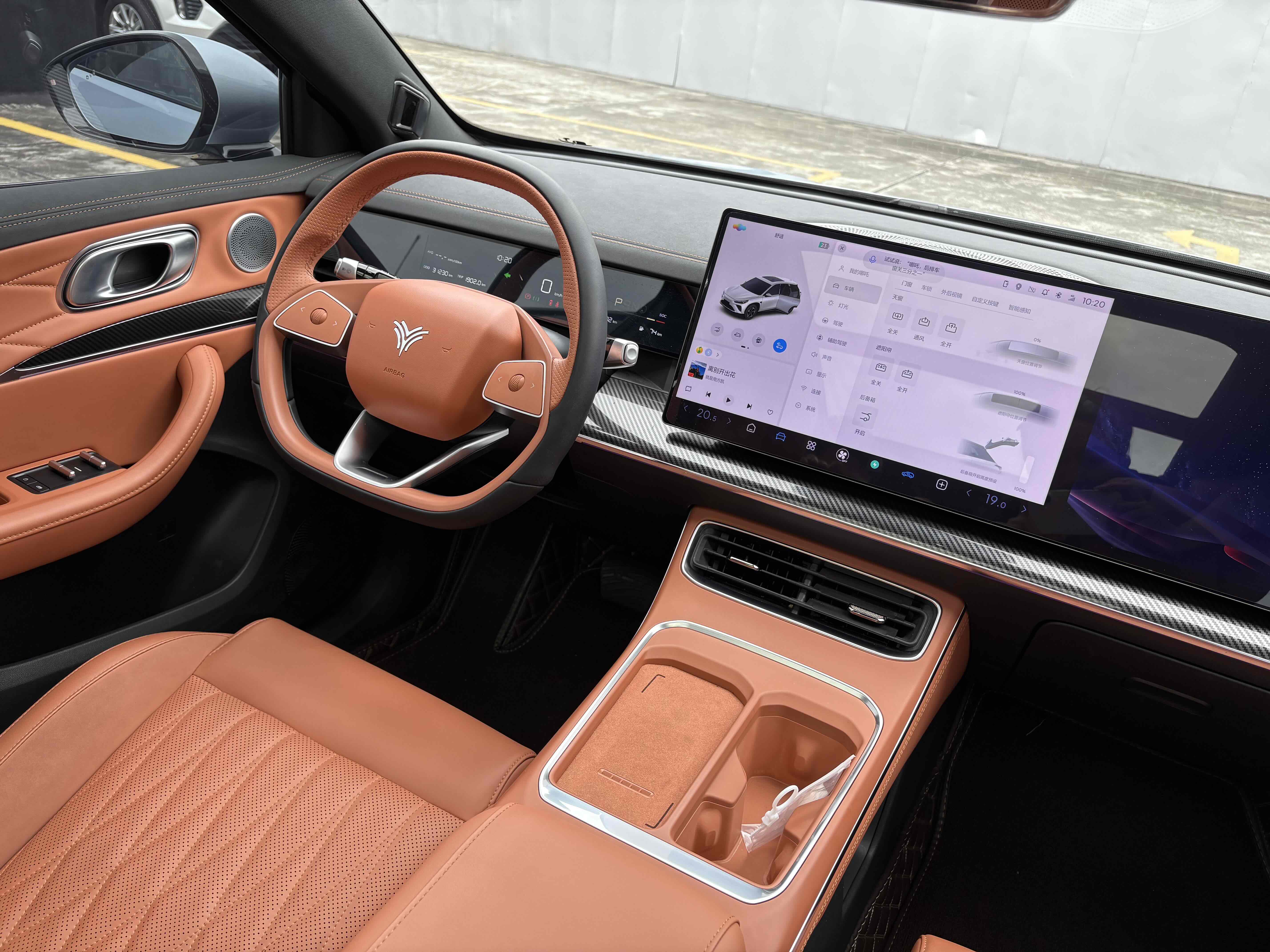 Neta L 2024 imagen de coche #11