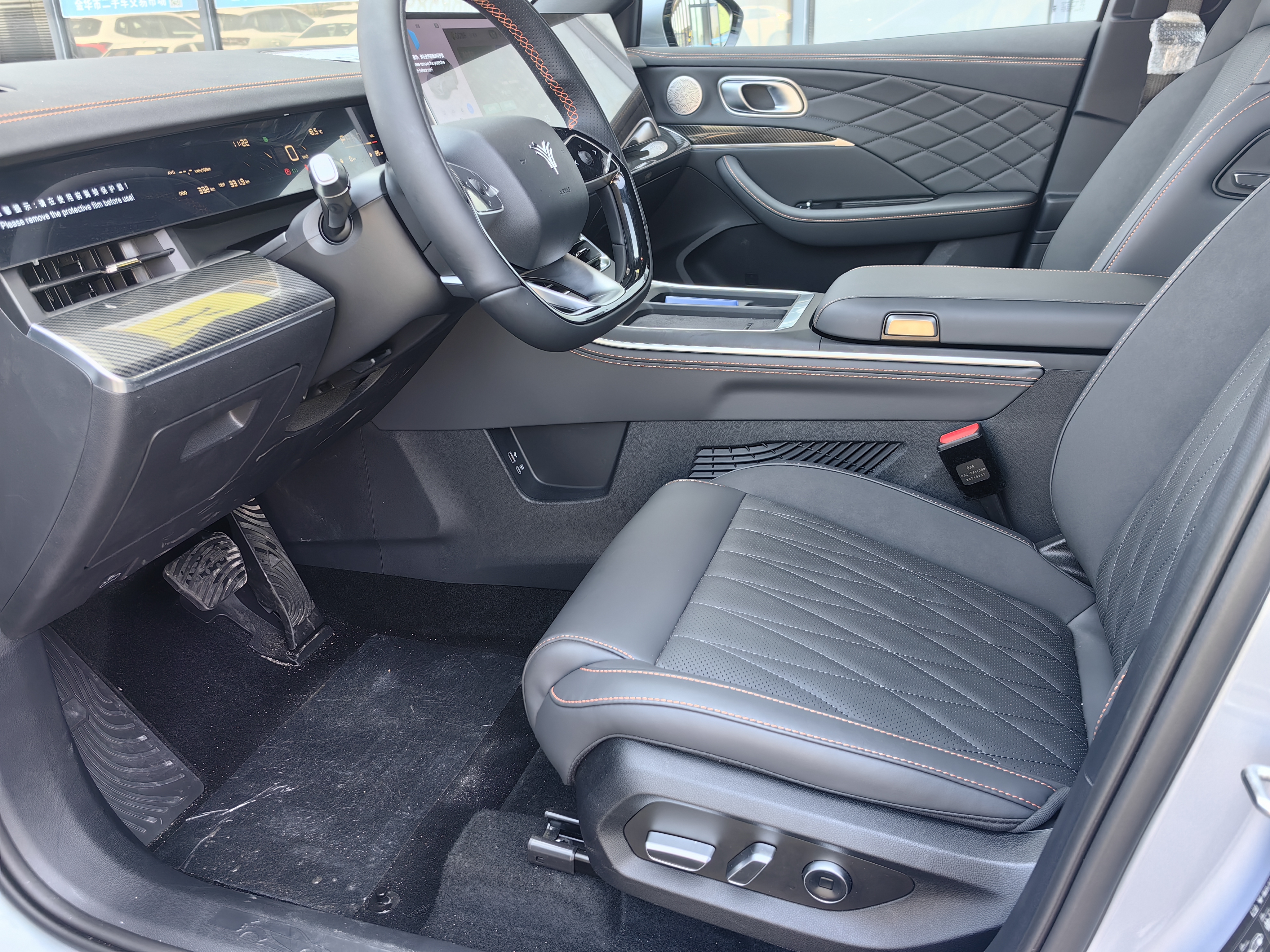 Neta L 2025 изображение автомобиля #11