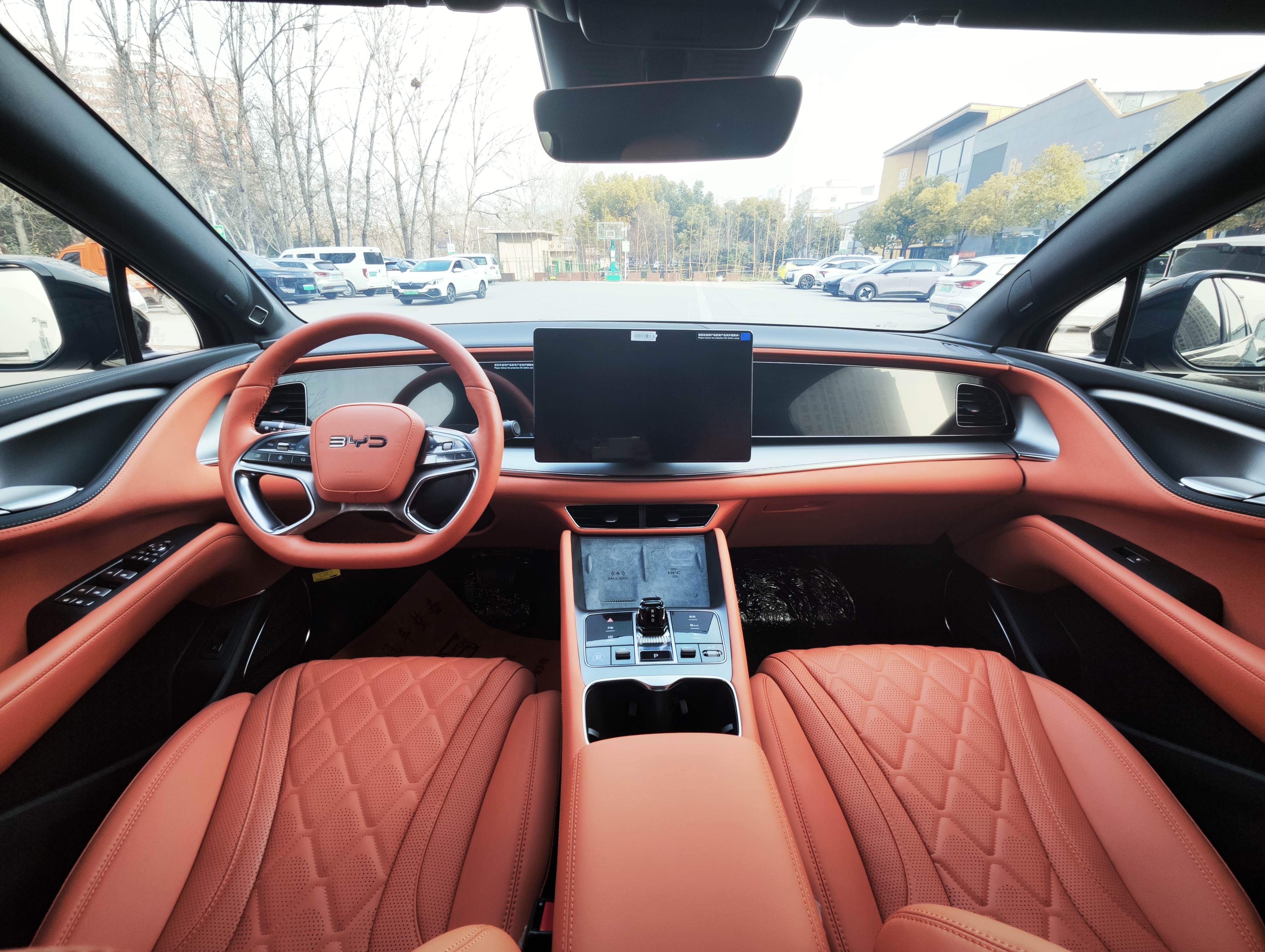 BYD Sea Lion 07 EV 2024 car image #11