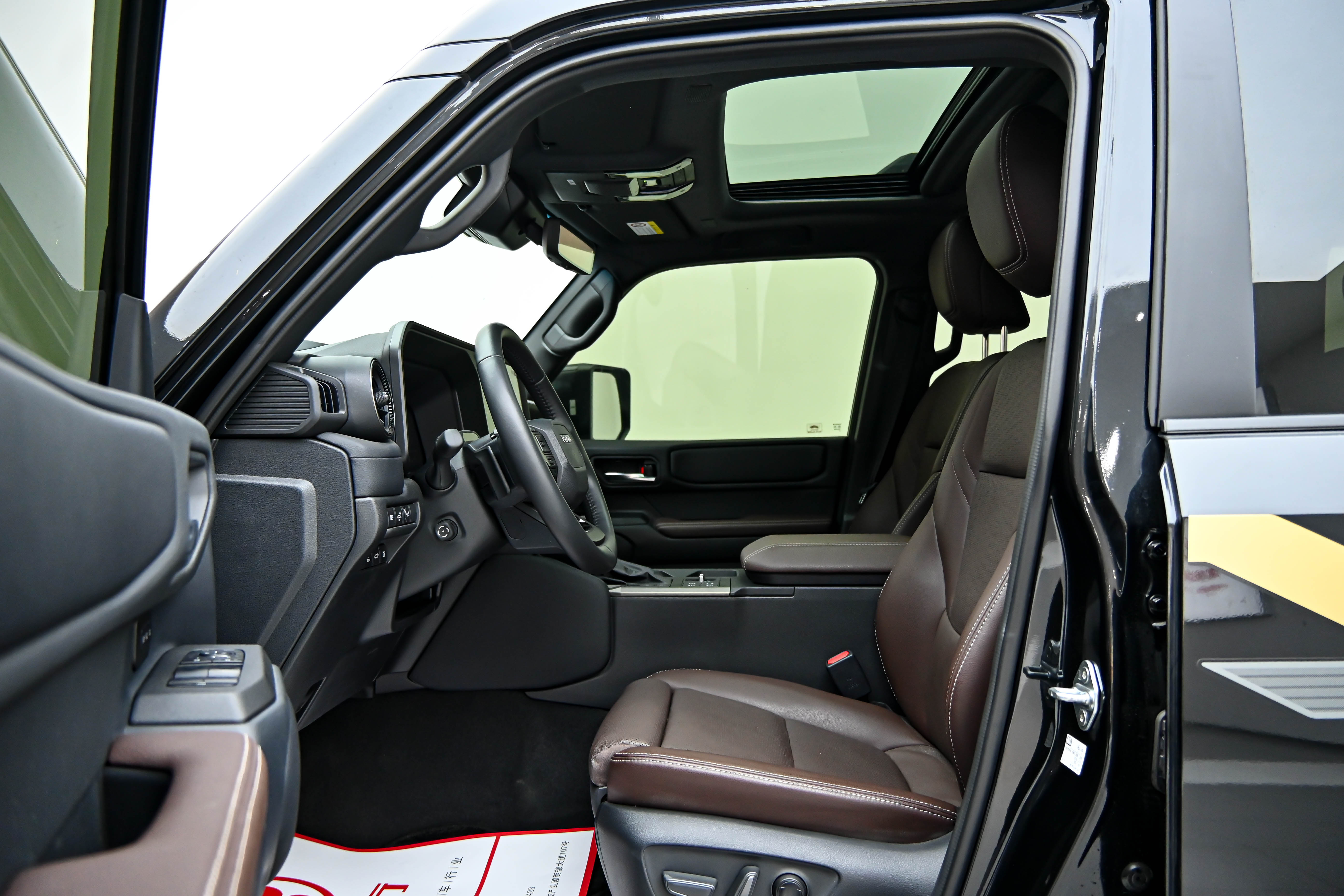 Toyota Land Cruiser Prado 2025 #11 Toyota Land Cruiser Prado 2025 car image #11