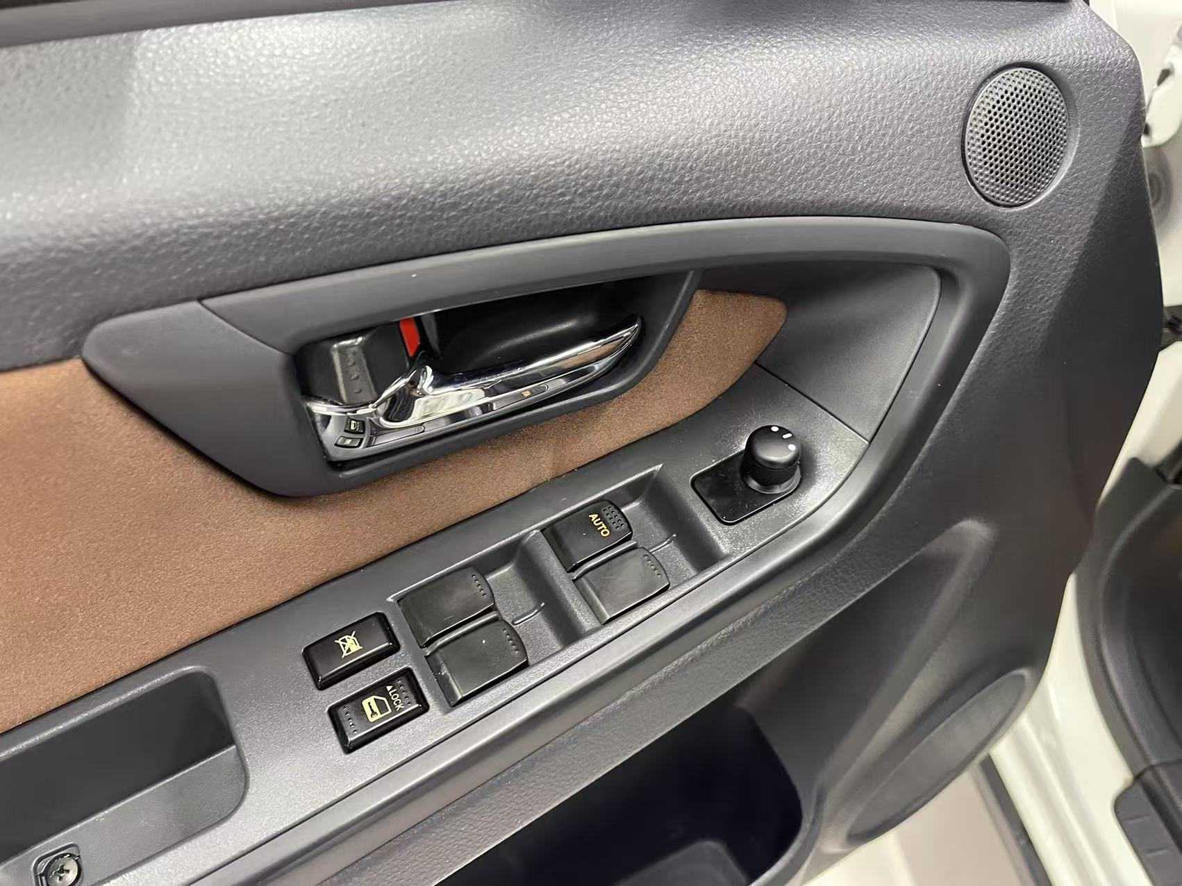 Suzuki SX4 Sedan 2015 imagem de carro #11