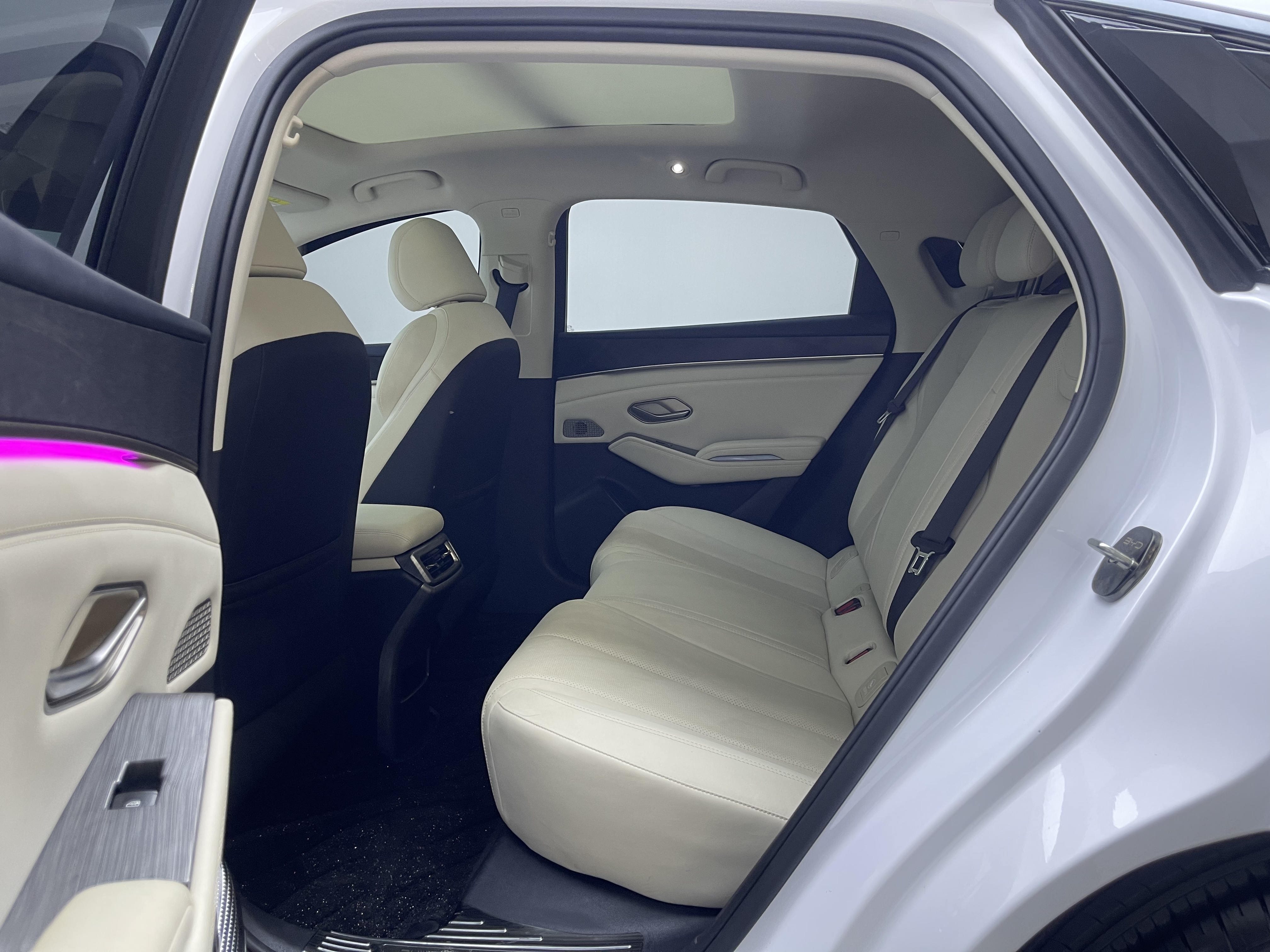 BYD Qin L 2024 #11 BYD Qin L 2024 immagine di auto #11