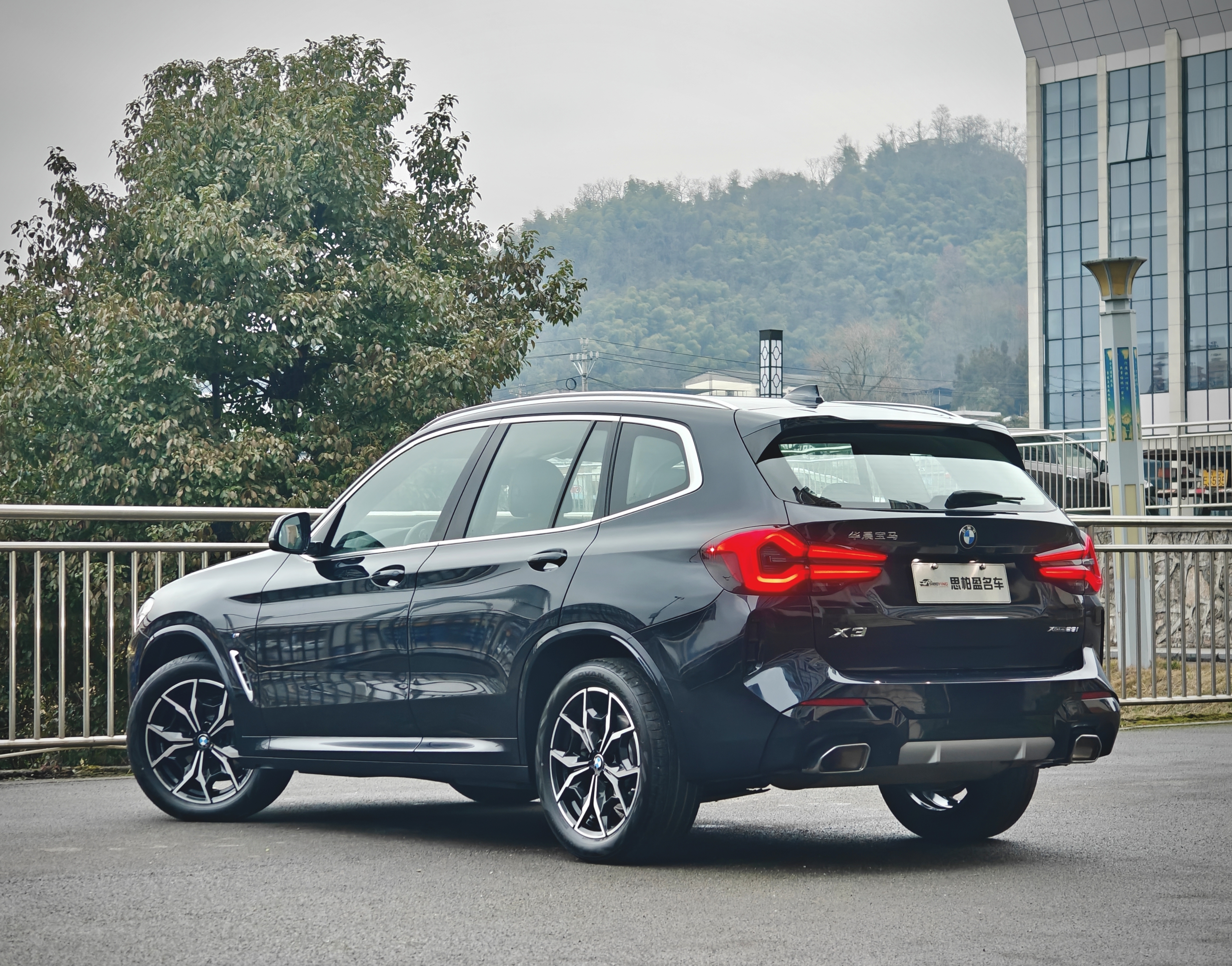 BMW X3 2025 immagine di auto #11