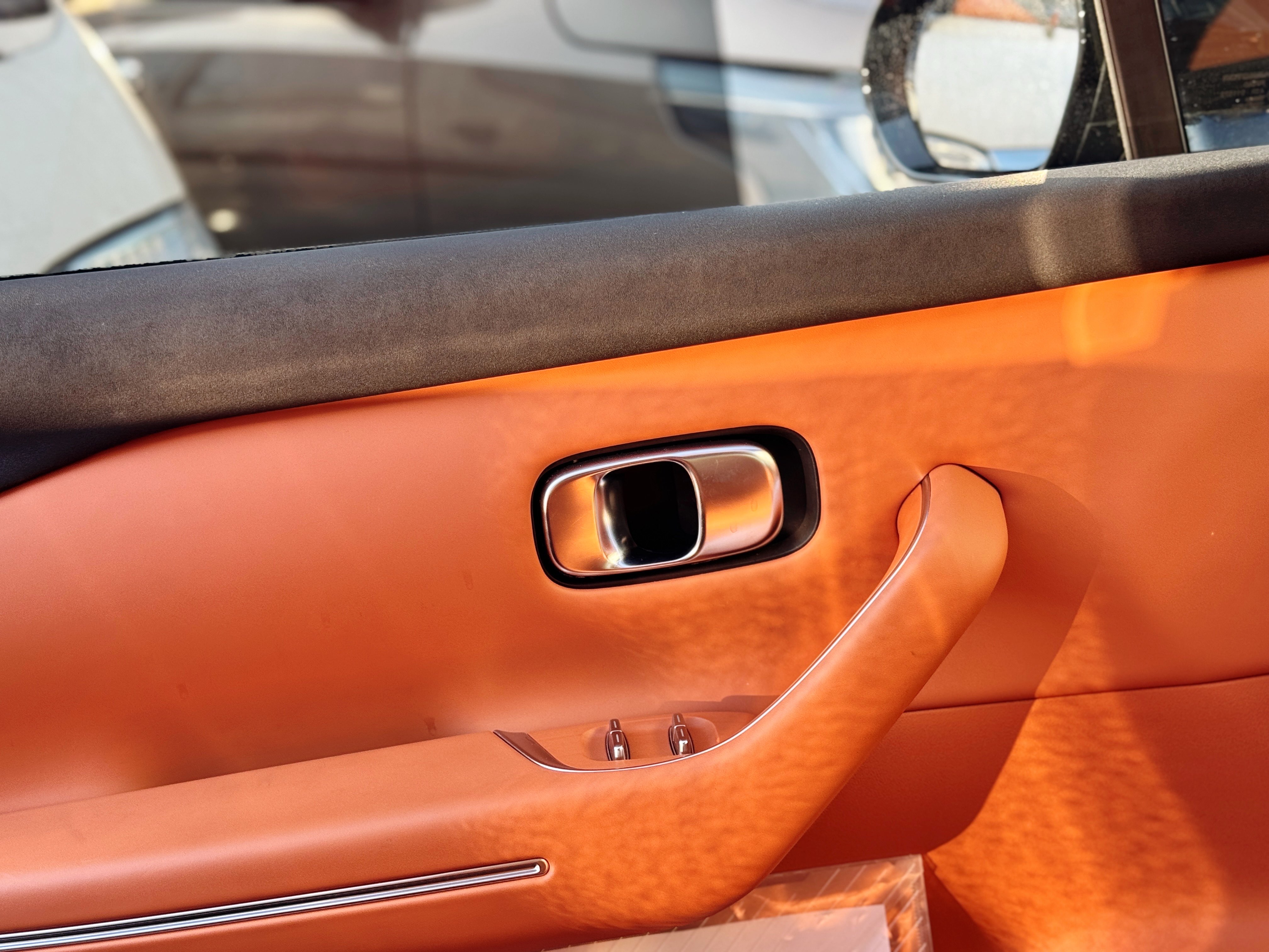 零跑汽车 零跑C16 2024 汽车图片 #11