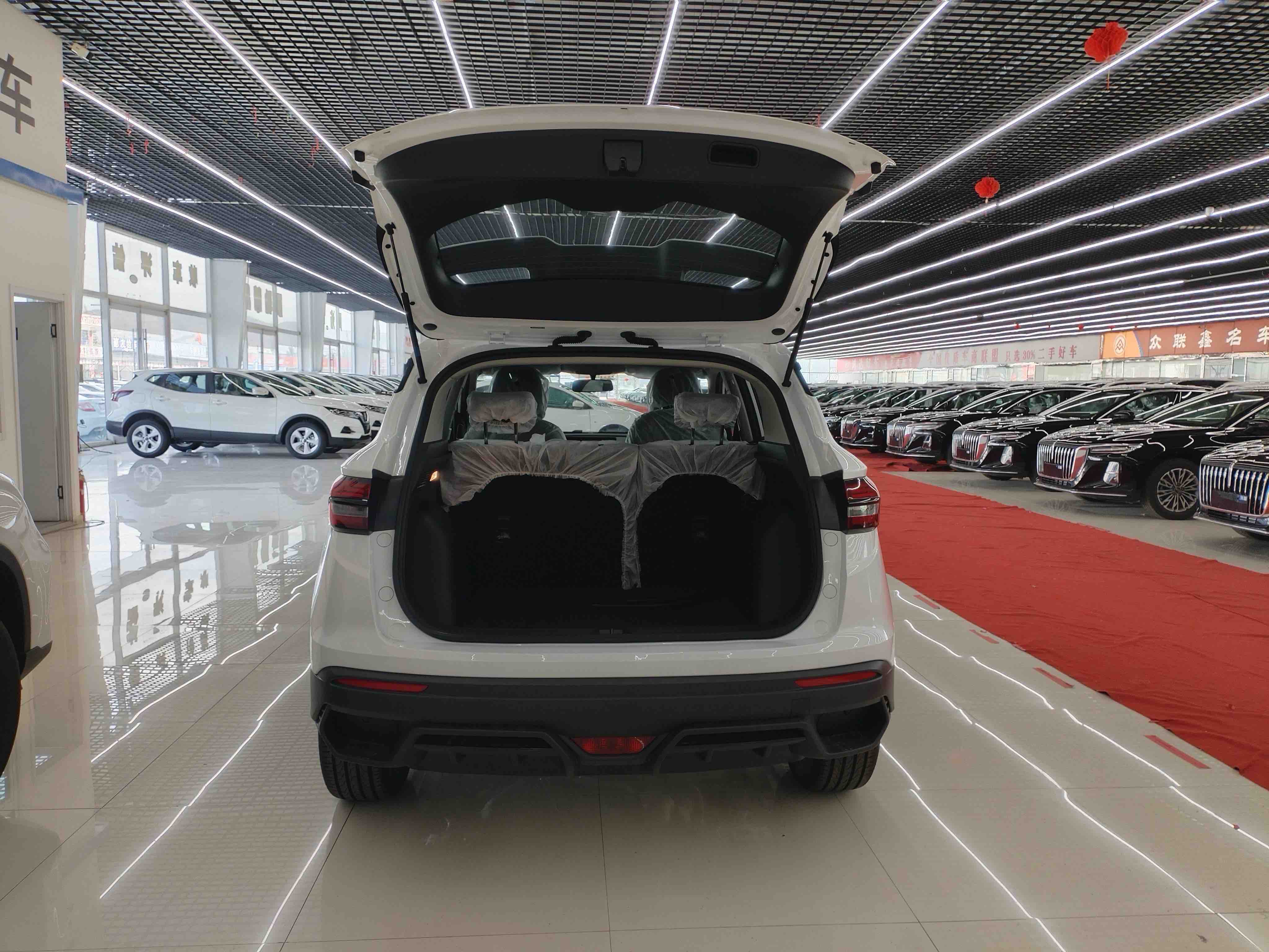 GEELY Coolray 2025 #11 GEELY Coolray 2025 car image #11
