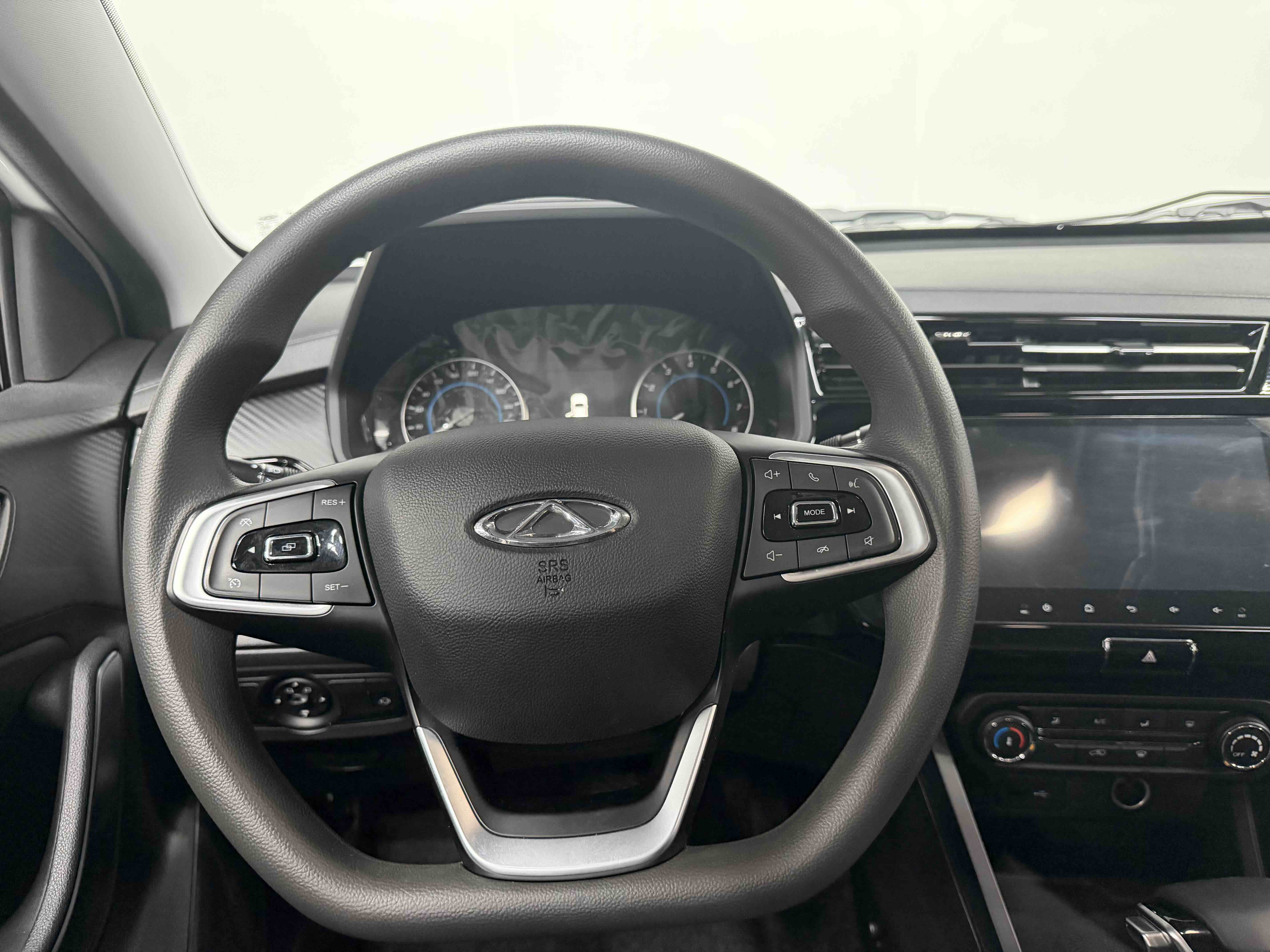 Chery Tiggo 3x 2025 car image #11