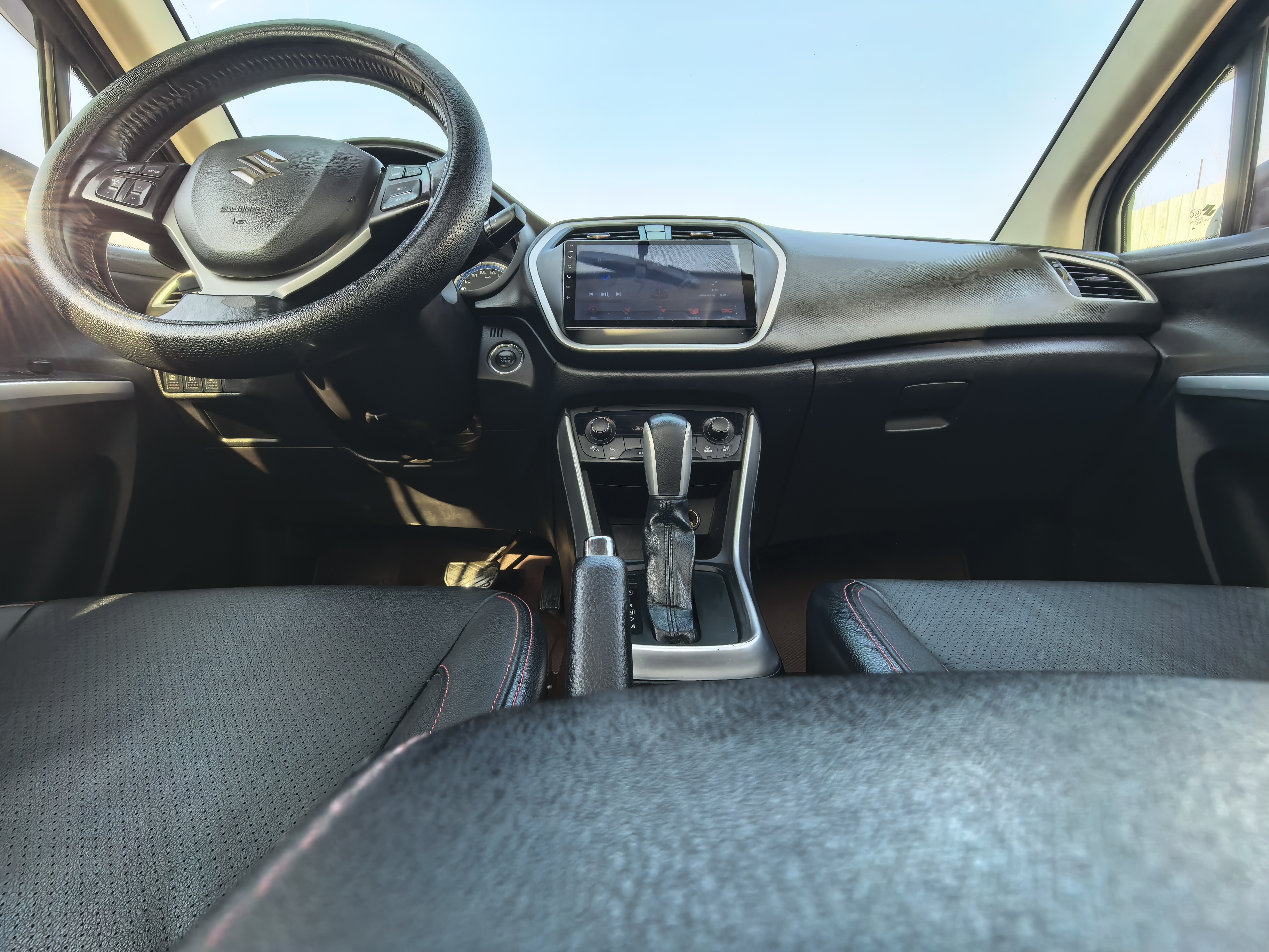 Suzuki S-Cross 2014 صورة سيارة #11