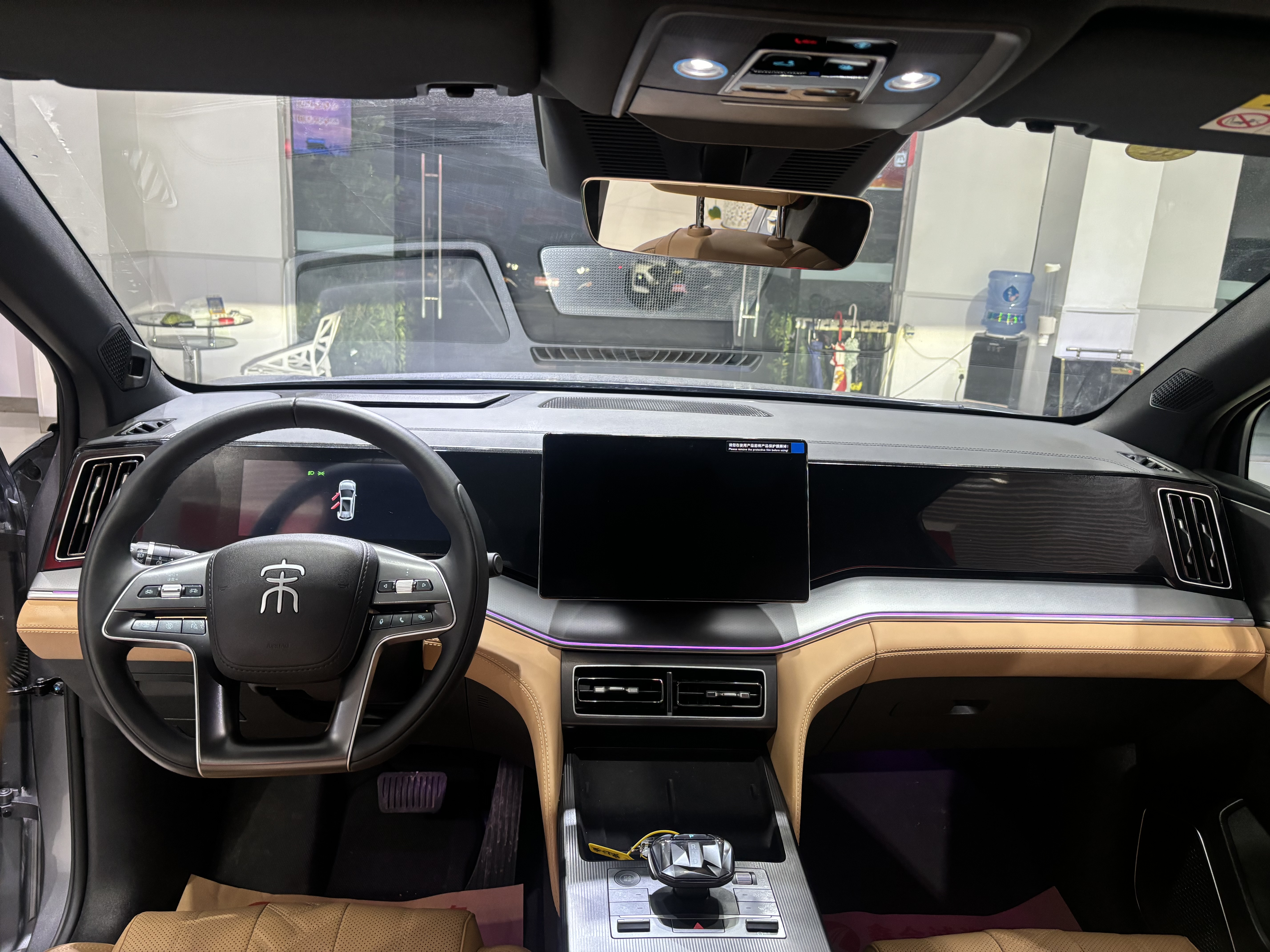 BYD SongL DM-i 2025 #11 BYD SongL DM-i 2025 car image #11