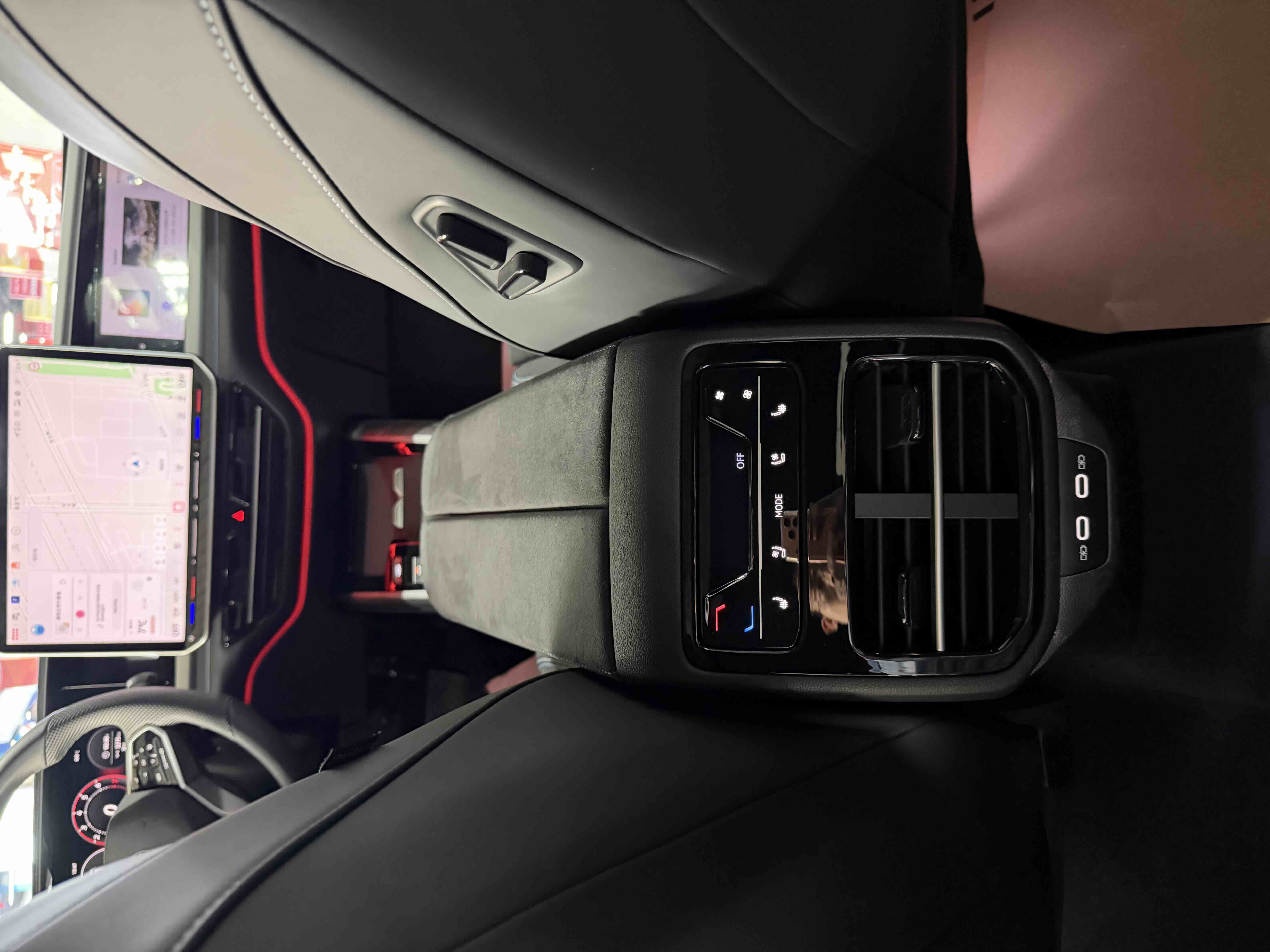 Volkswagen Passat 2024 car image #11